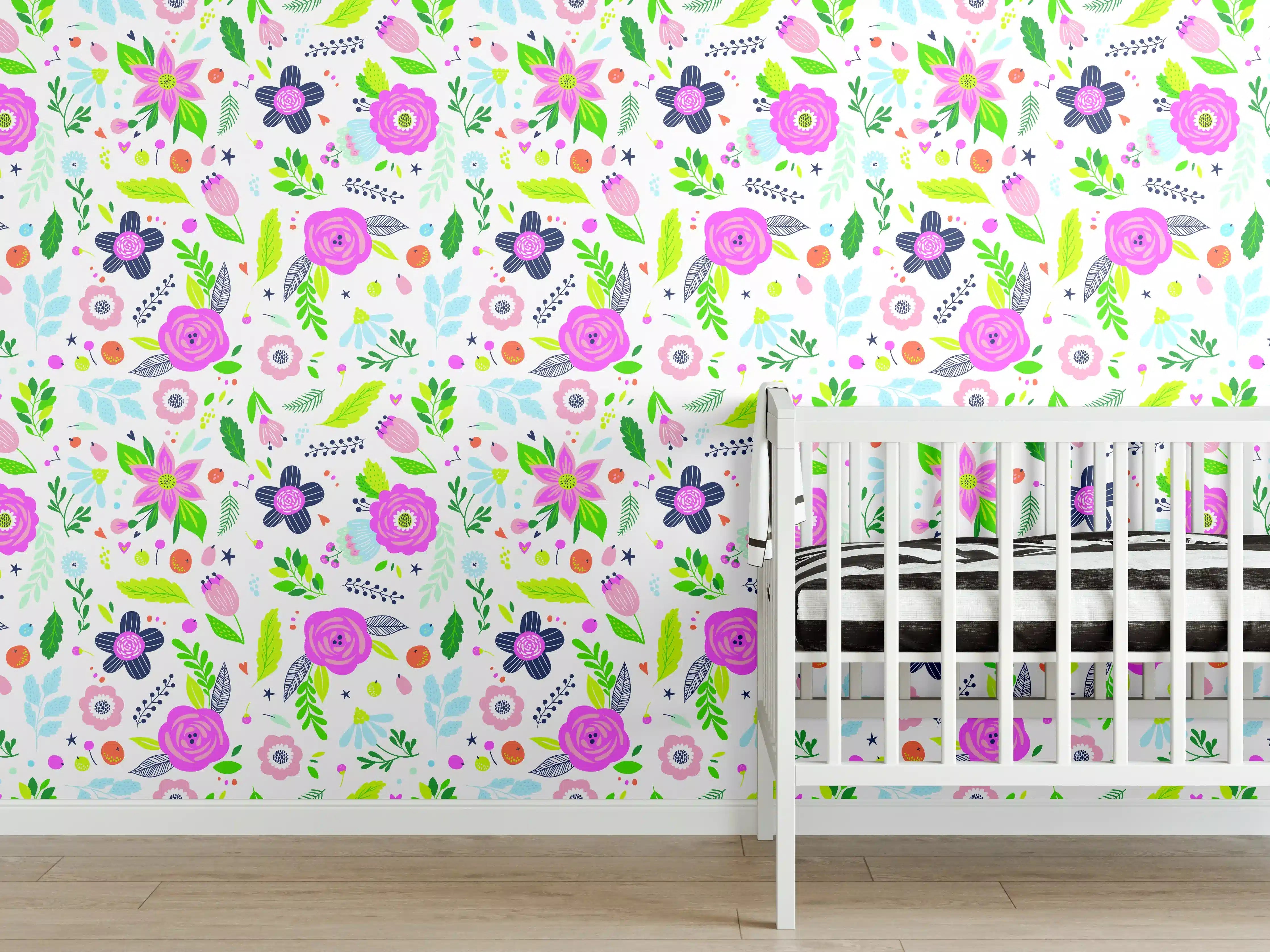 Babyzimmer Wandgestaltung - Bunte Blumen mit Pink- und Lilatönen