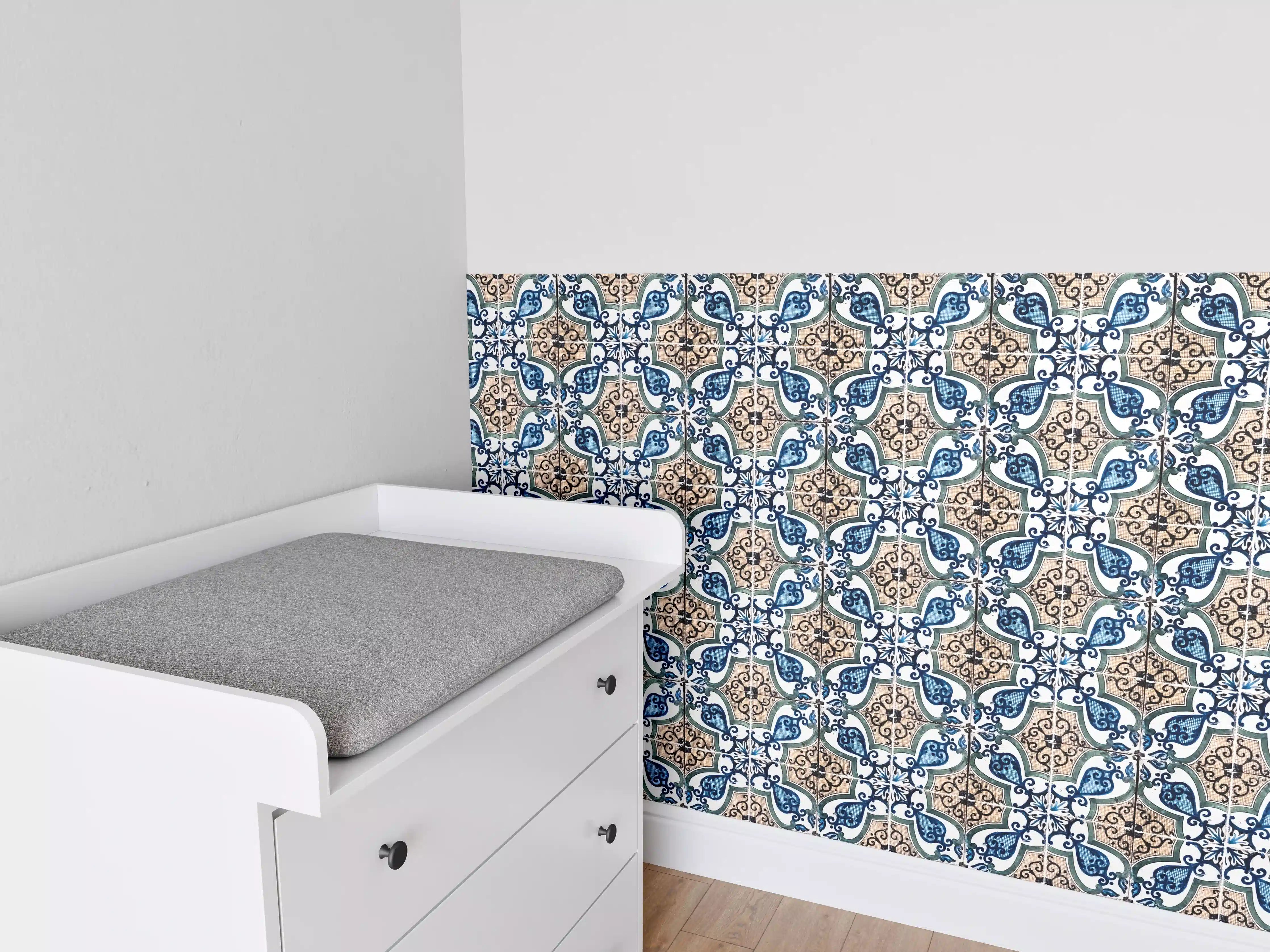 Babyzimmer Wandgestaltung - Bunte Fliesenmuster mit orientalischem Design