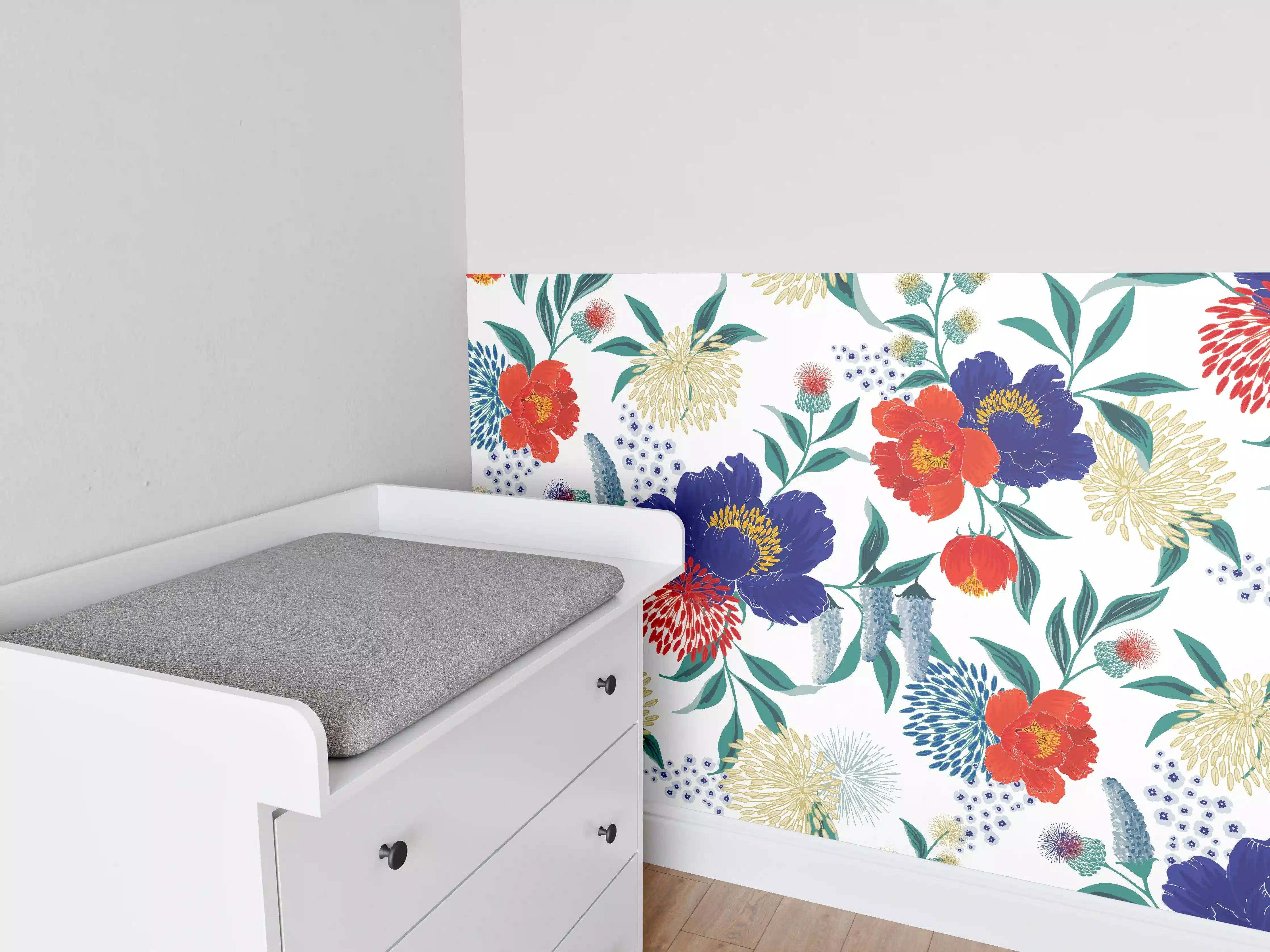 Babyzimmer Wandgestaltung - Bunte Florale Muster Tapete