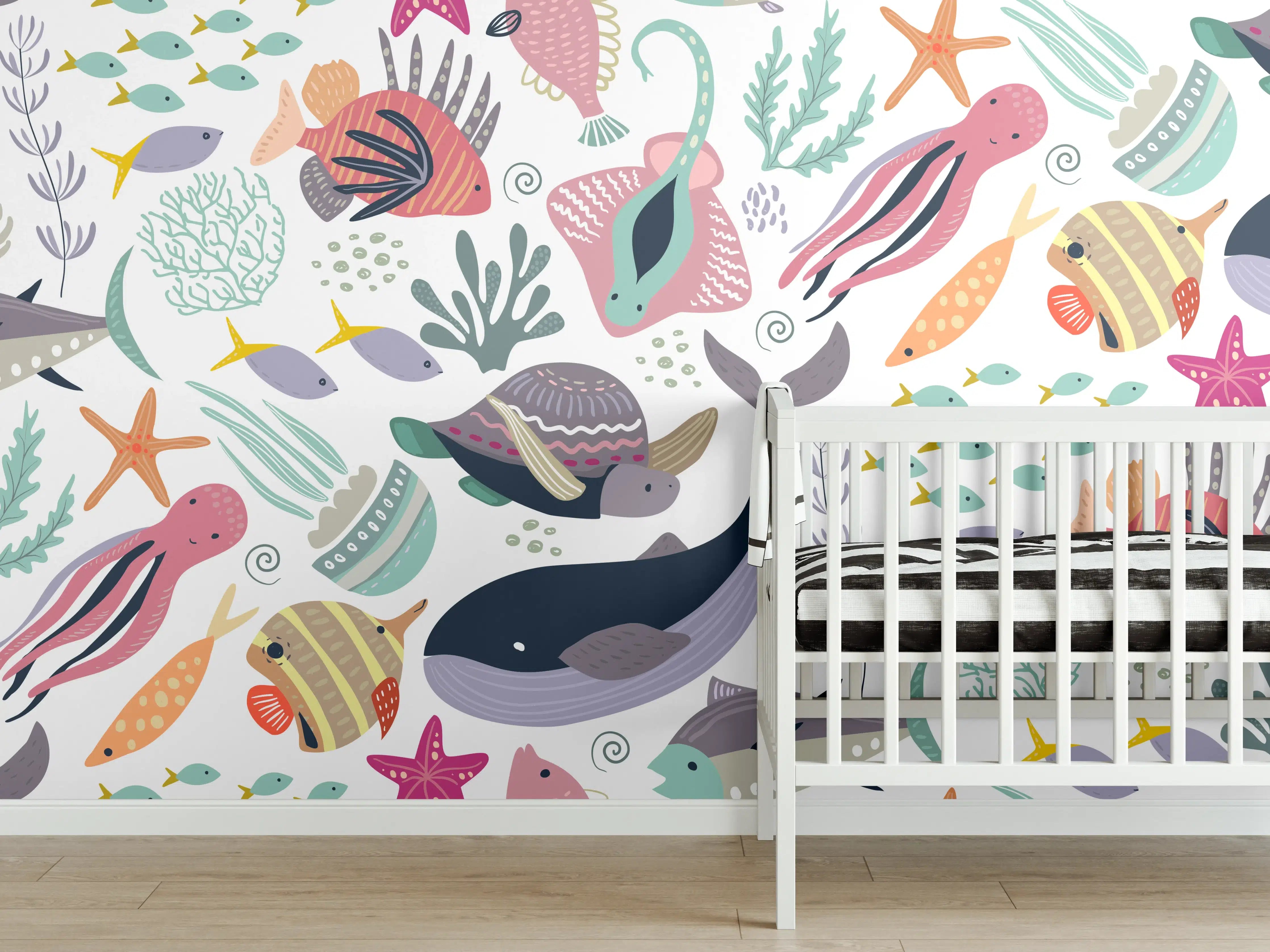 Babyzimmer Wandgestaltung - Bunte Meereswelt mit Fischen und Korallen