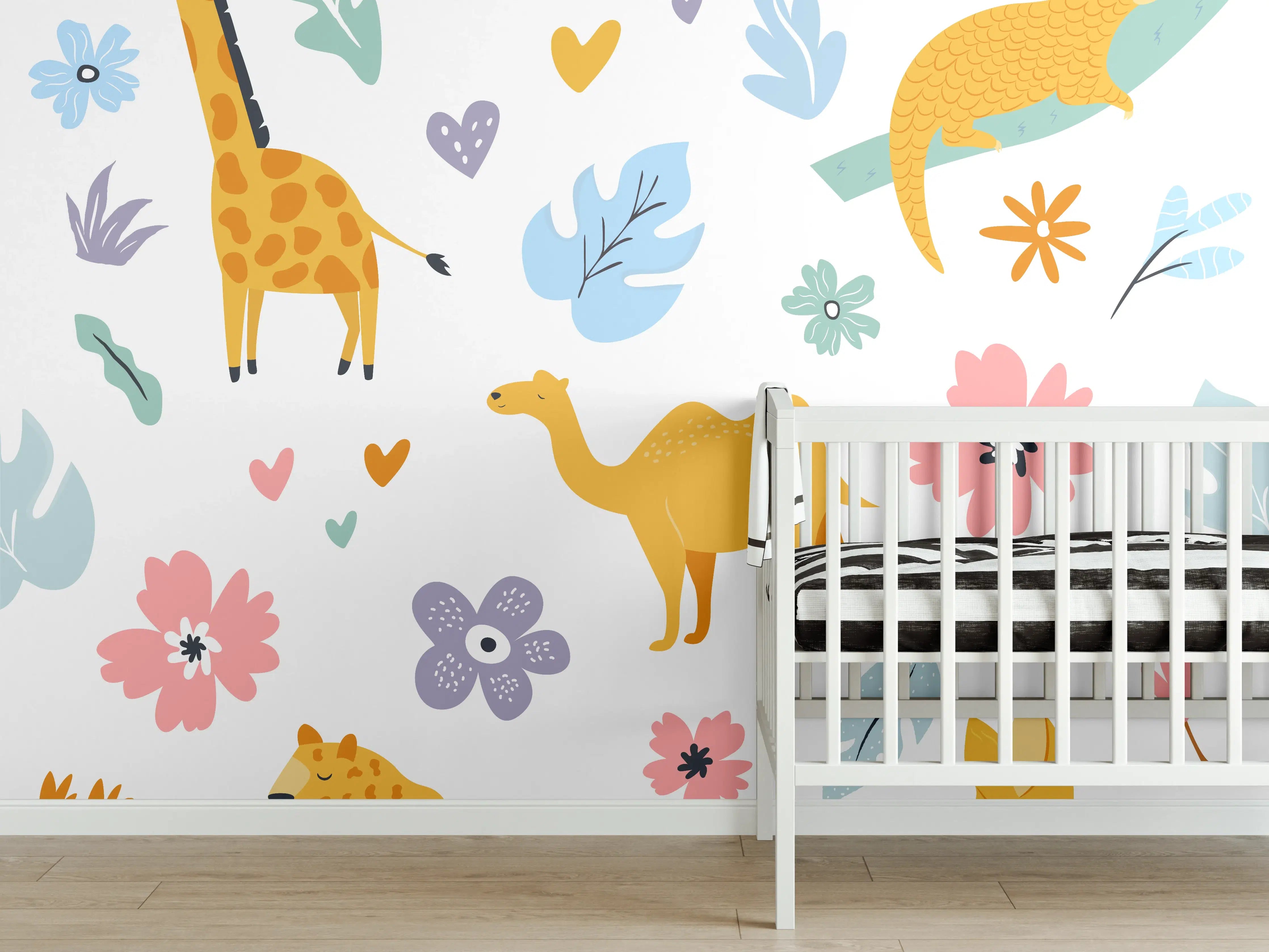 Babyzimmer Wandgestaltung - Bunte Tierillustrationen
