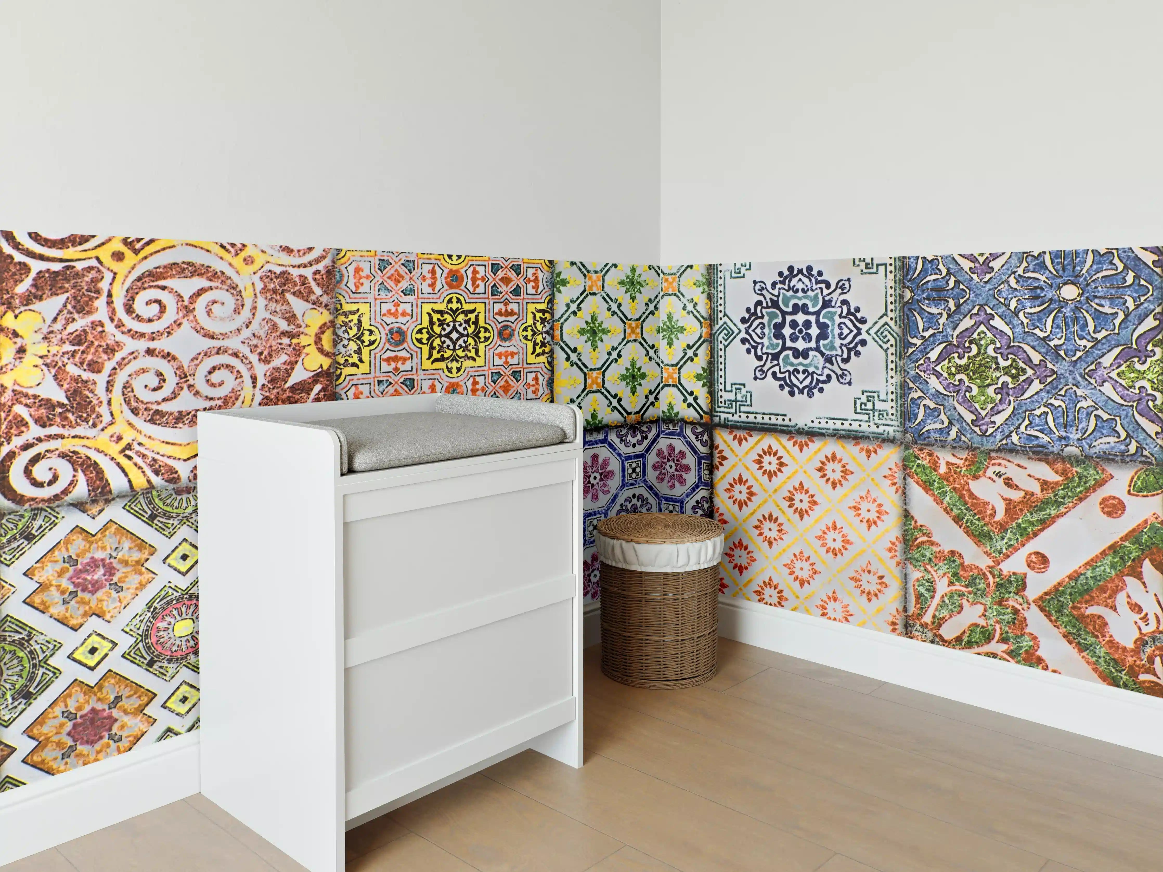 Babyzimmer Wandgestaltung - Bunten Fliesenmosaik mit mediterranem Flair
