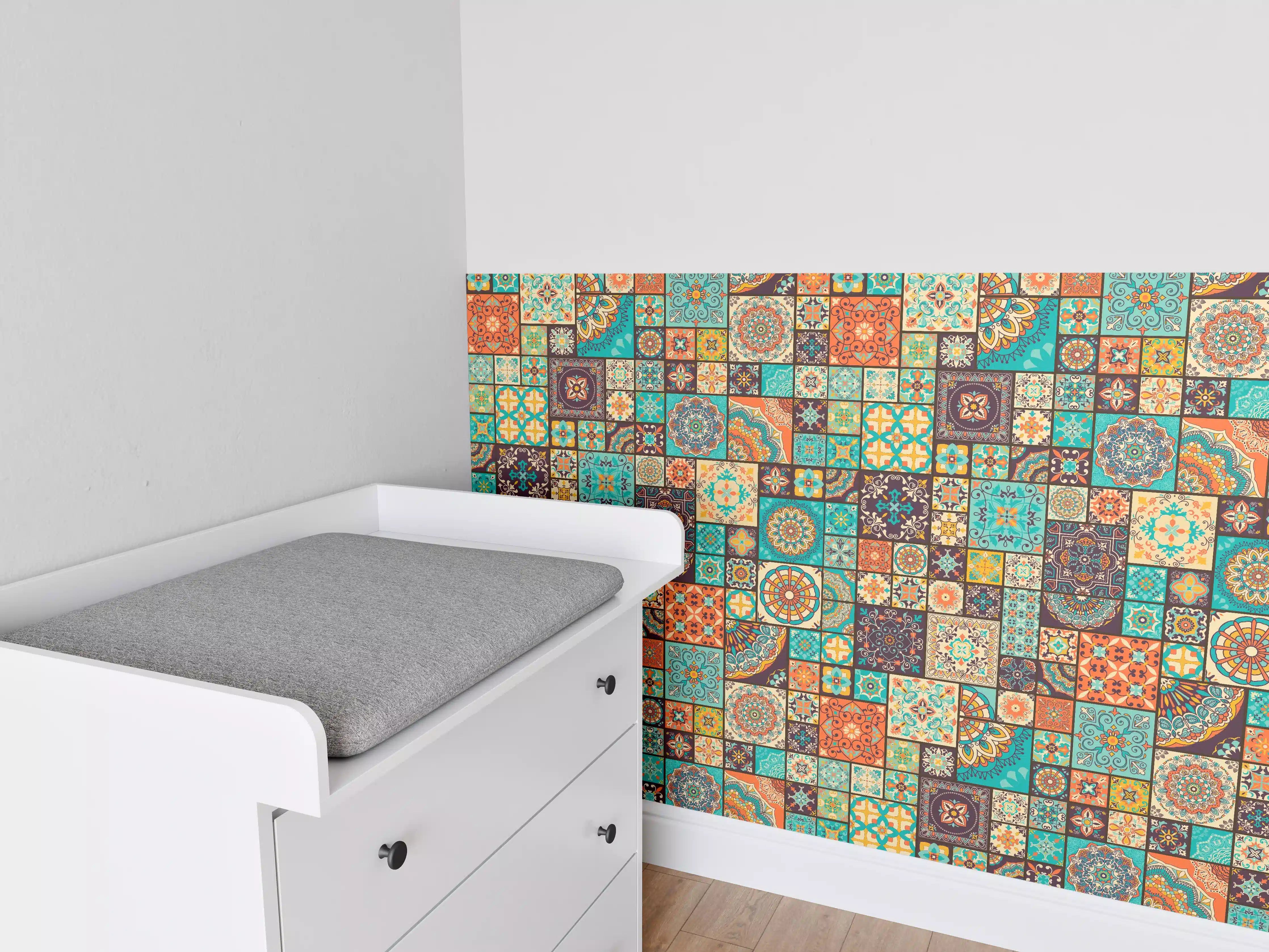 Babyzimmer Wandgestaltung - Buntes Patchwork Fliesenmuster