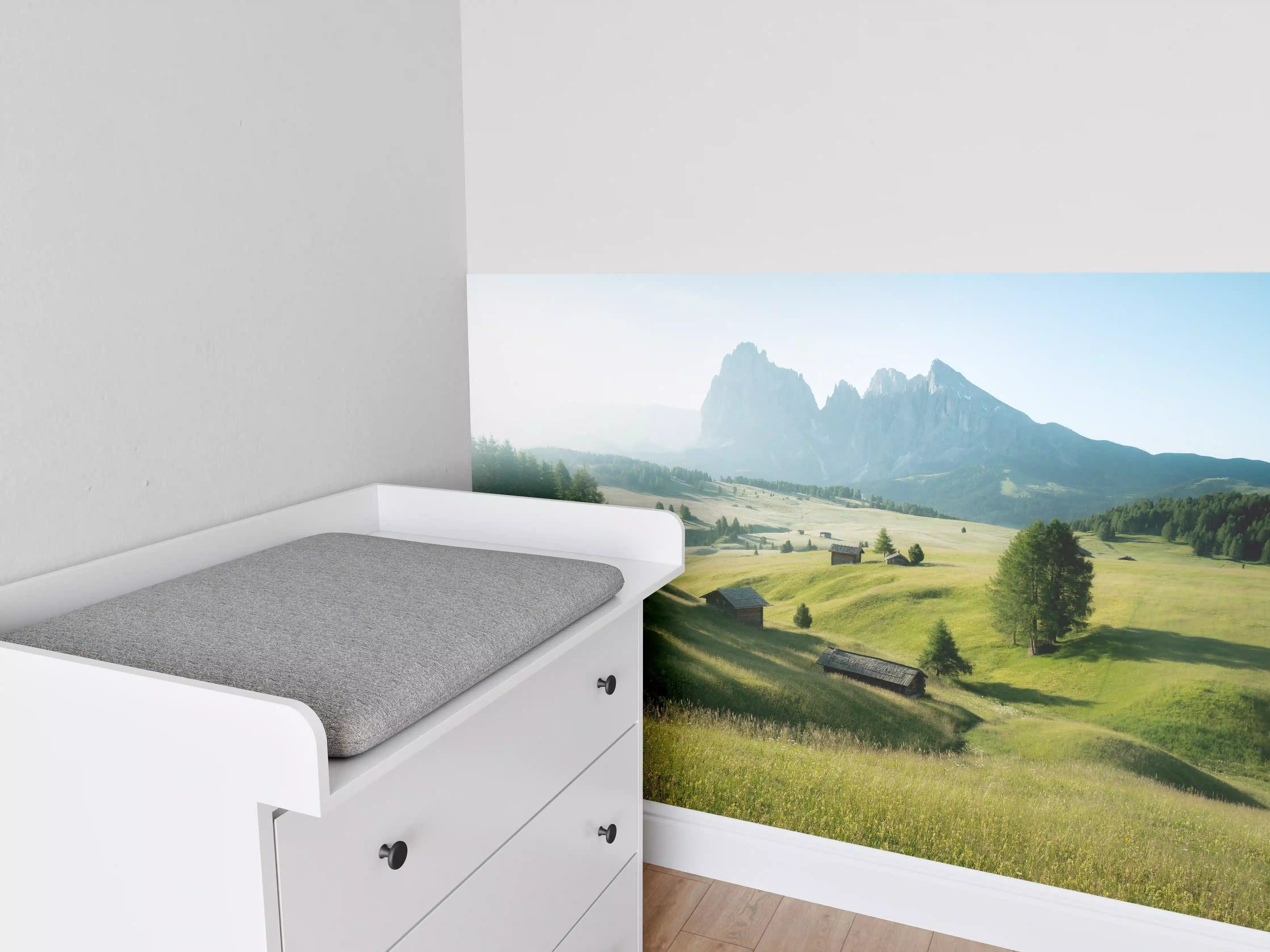 Babyzimmer Wandgestaltung - Dolomiten Berglandschaft auf der Seiser Alm
