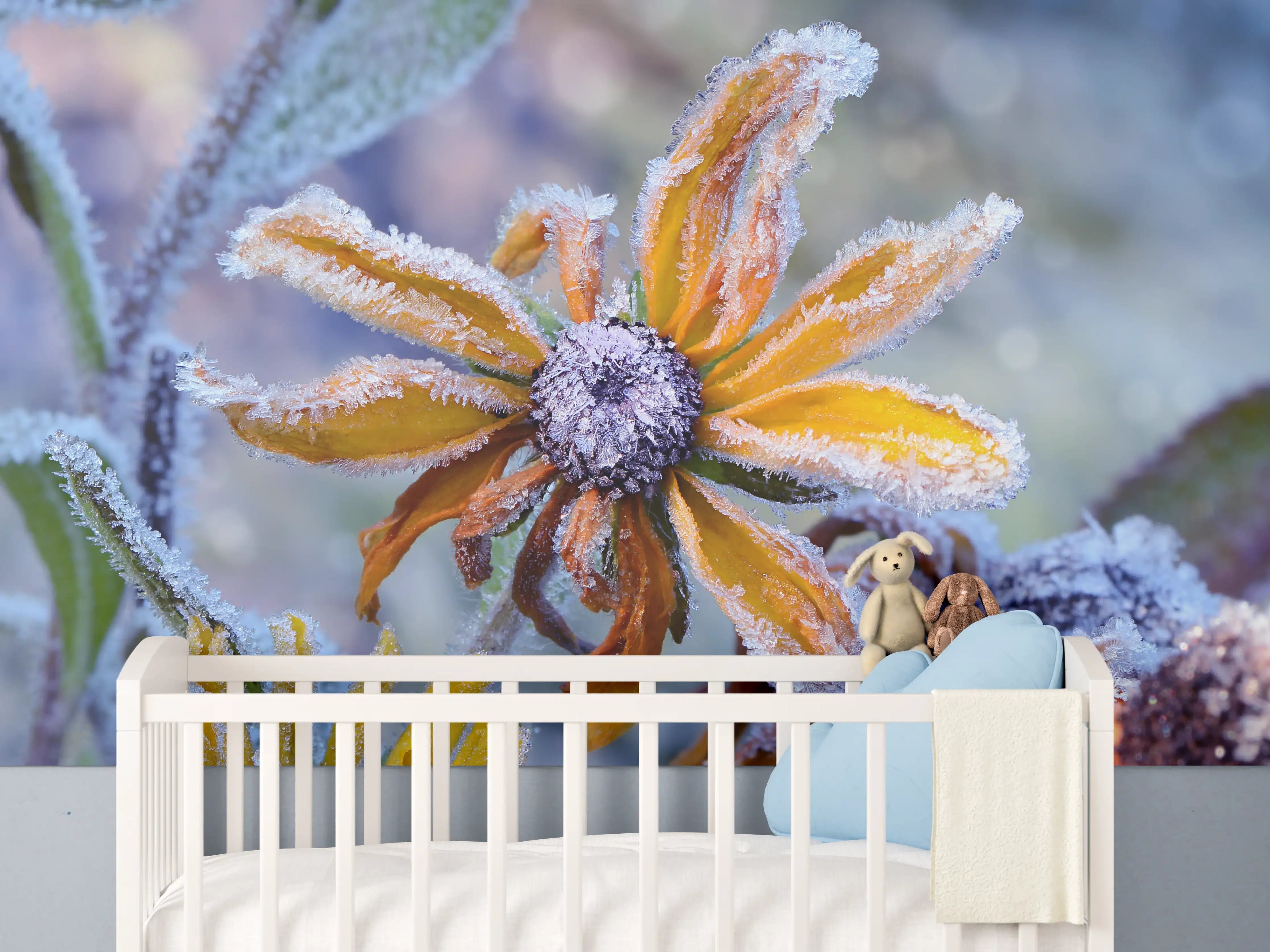Babyzimmer Wandgestaltung - Eisblumen im Grauwinter