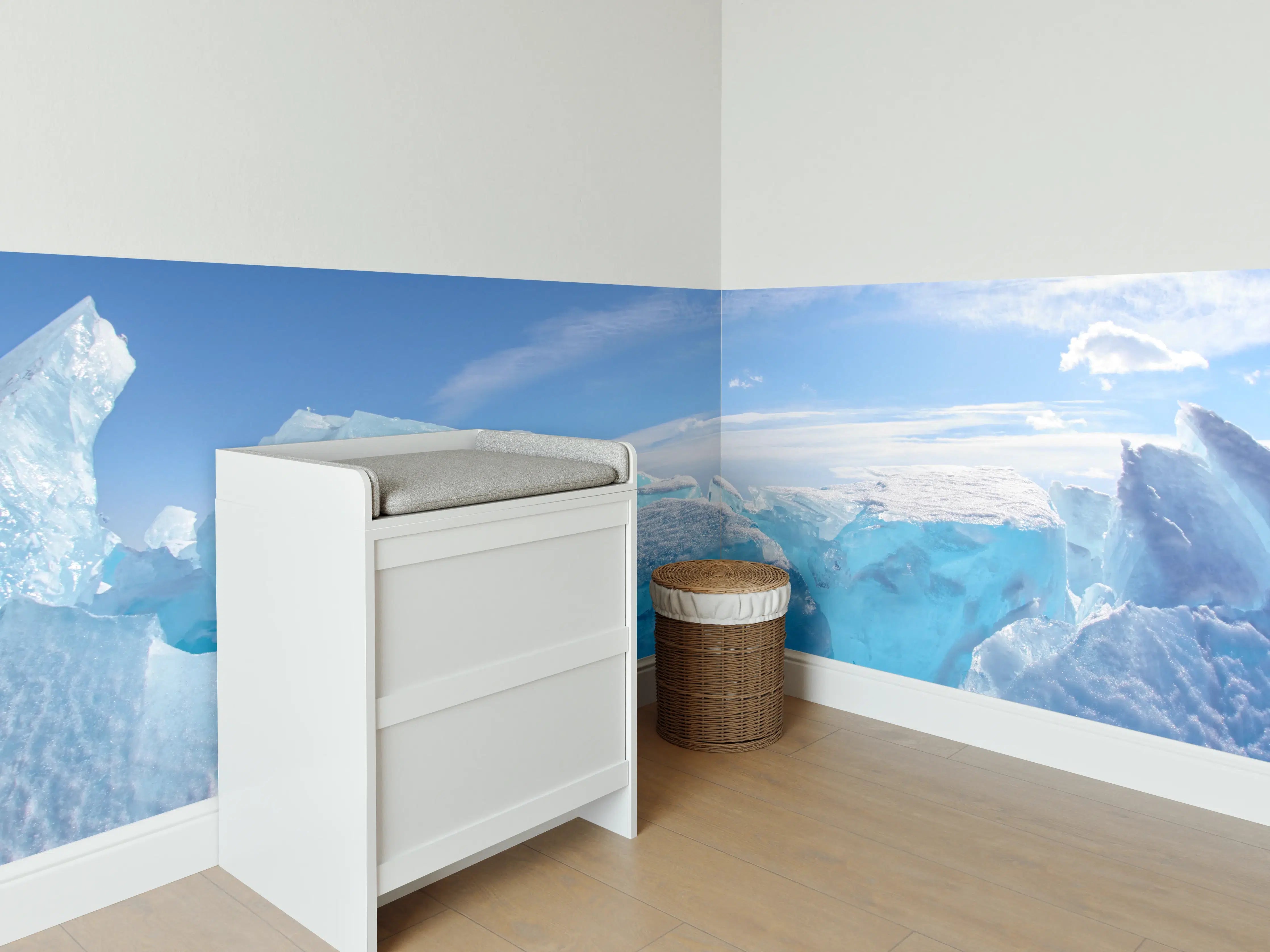 Babyzimmer Wandgestaltung - Eisriff am Baikalsee