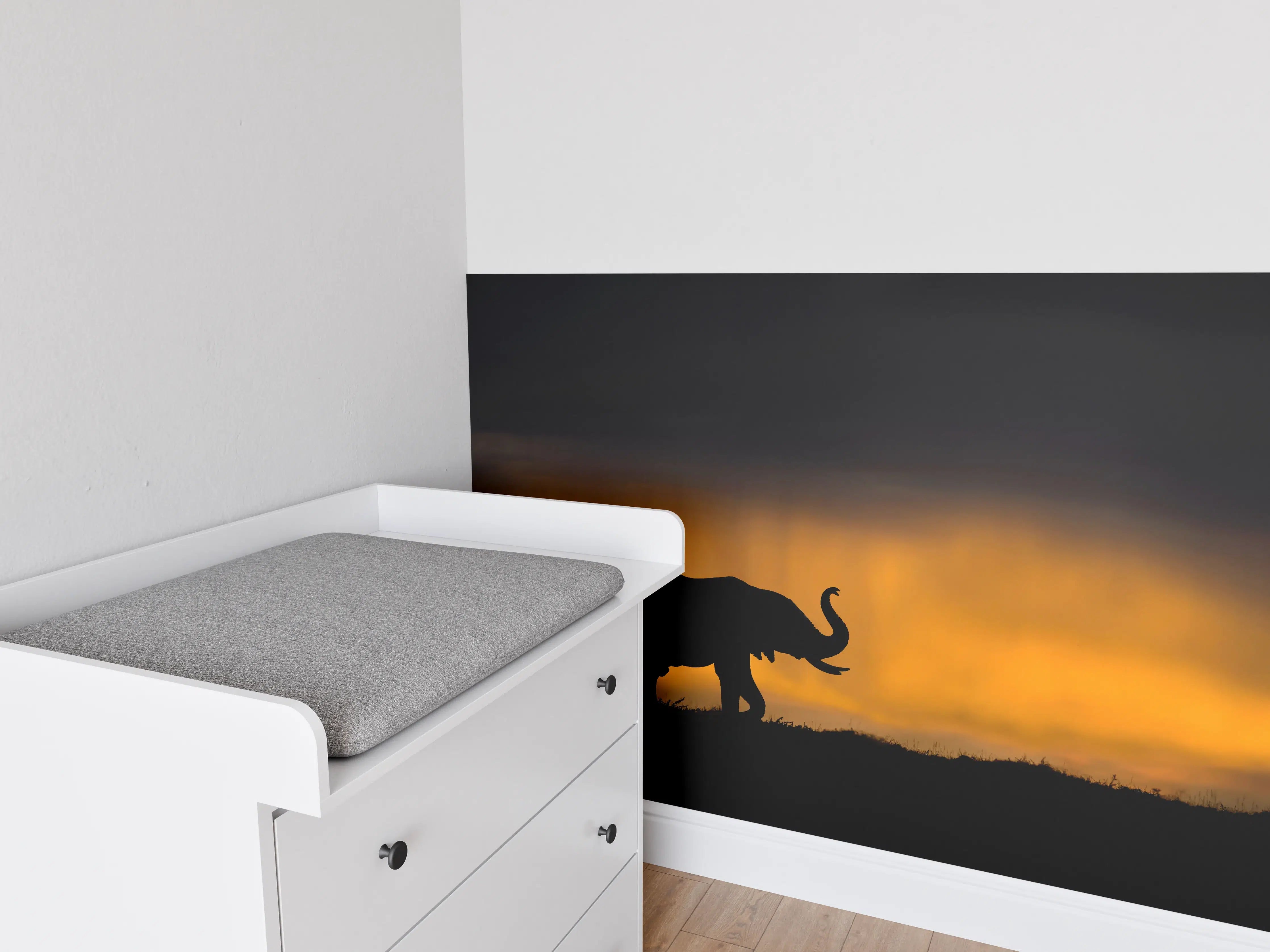 Babyzimmer Wandgestaltung - Elefant im Sturm