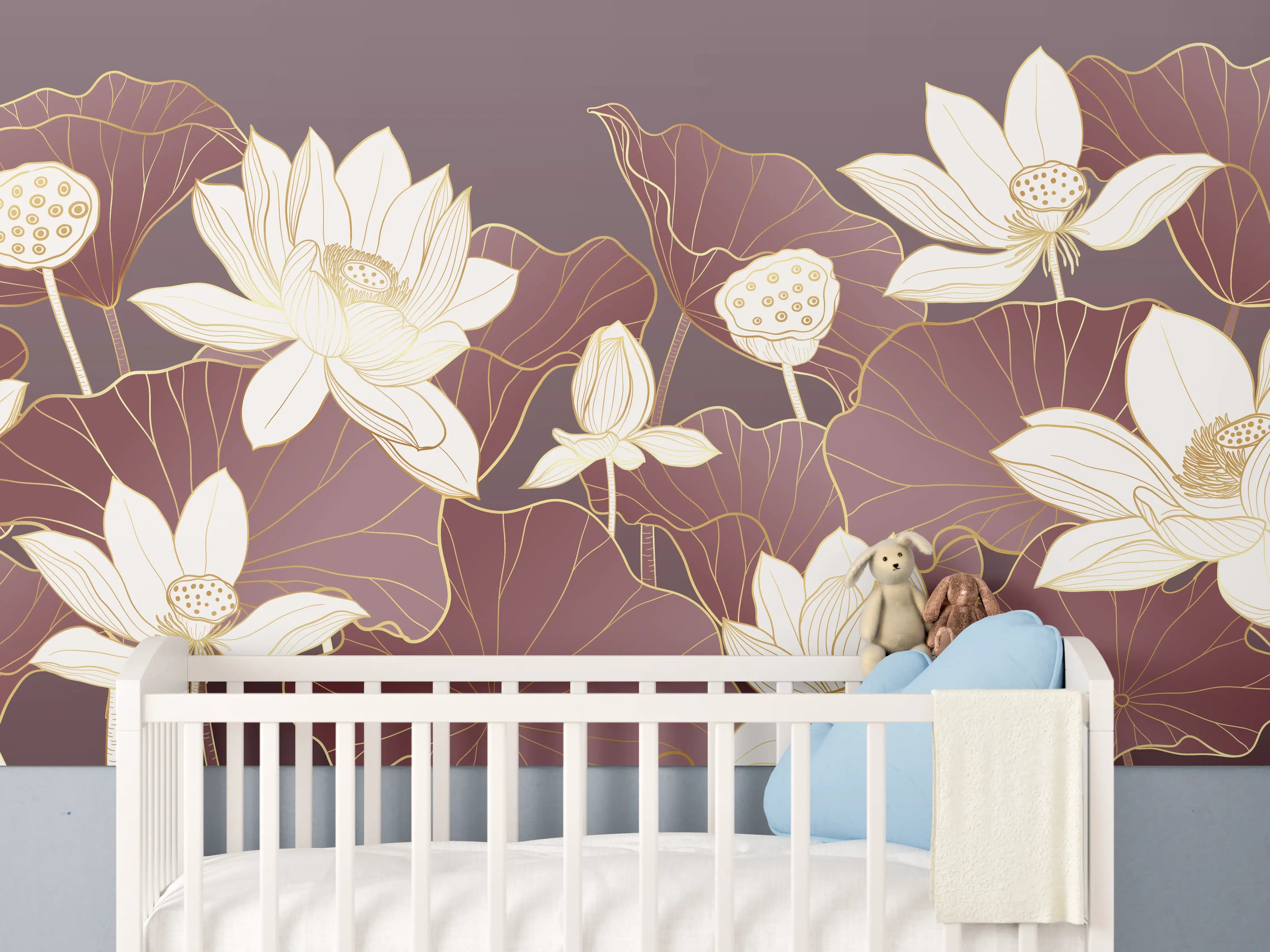 Babyzimmer Wandgestaltung - Elegante Lotusblumen auf goldigem Hintergrund