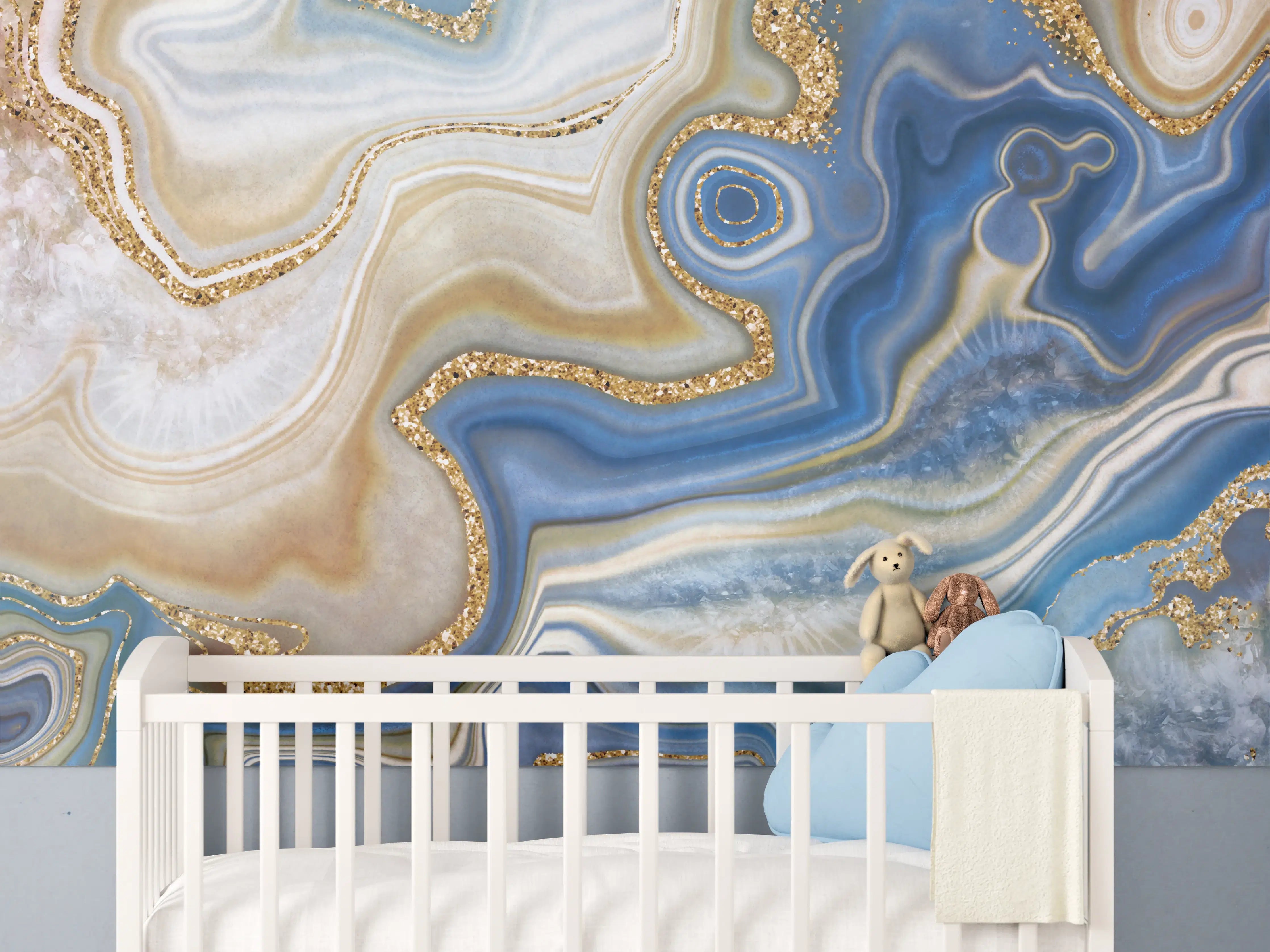 Babyzimmer Wandgestaltung - Elegante blaue und goldene Marmor-Optik