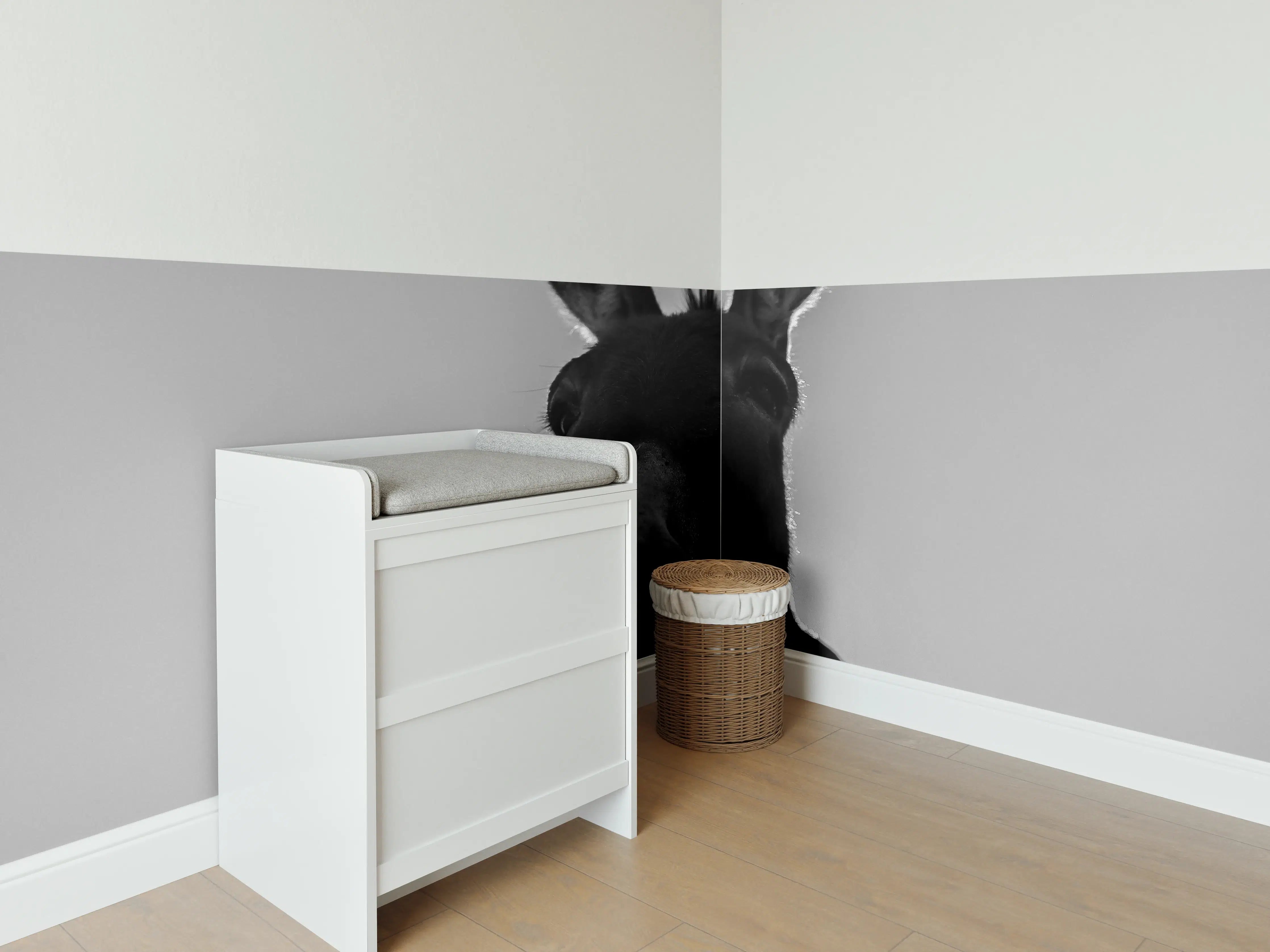 Babyzimmer Wandgestaltung - Esel - schwarz-weiß