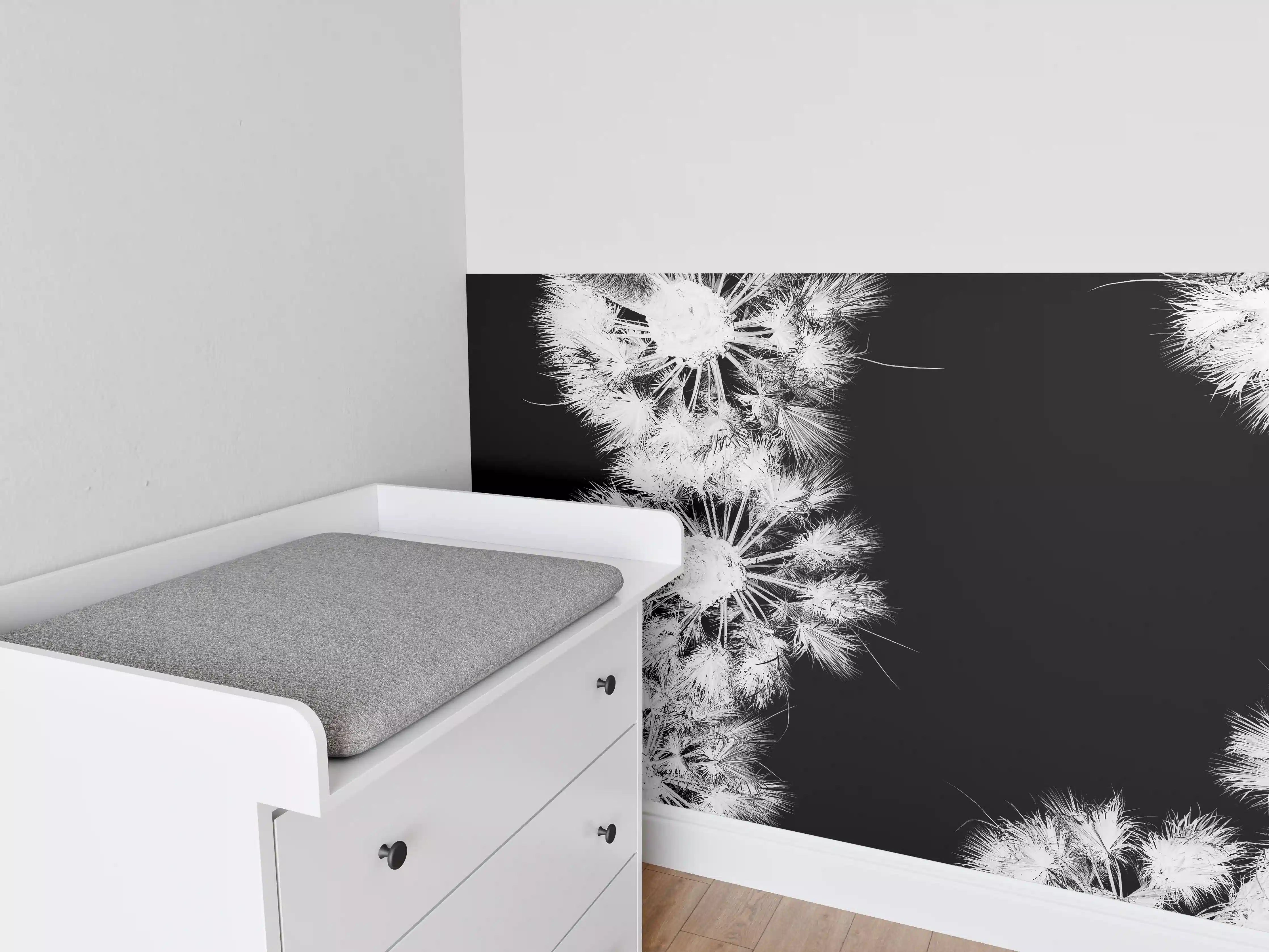 Babyzimmer Wandgestaltung - Exotische Palmen - Schwarz-weiß