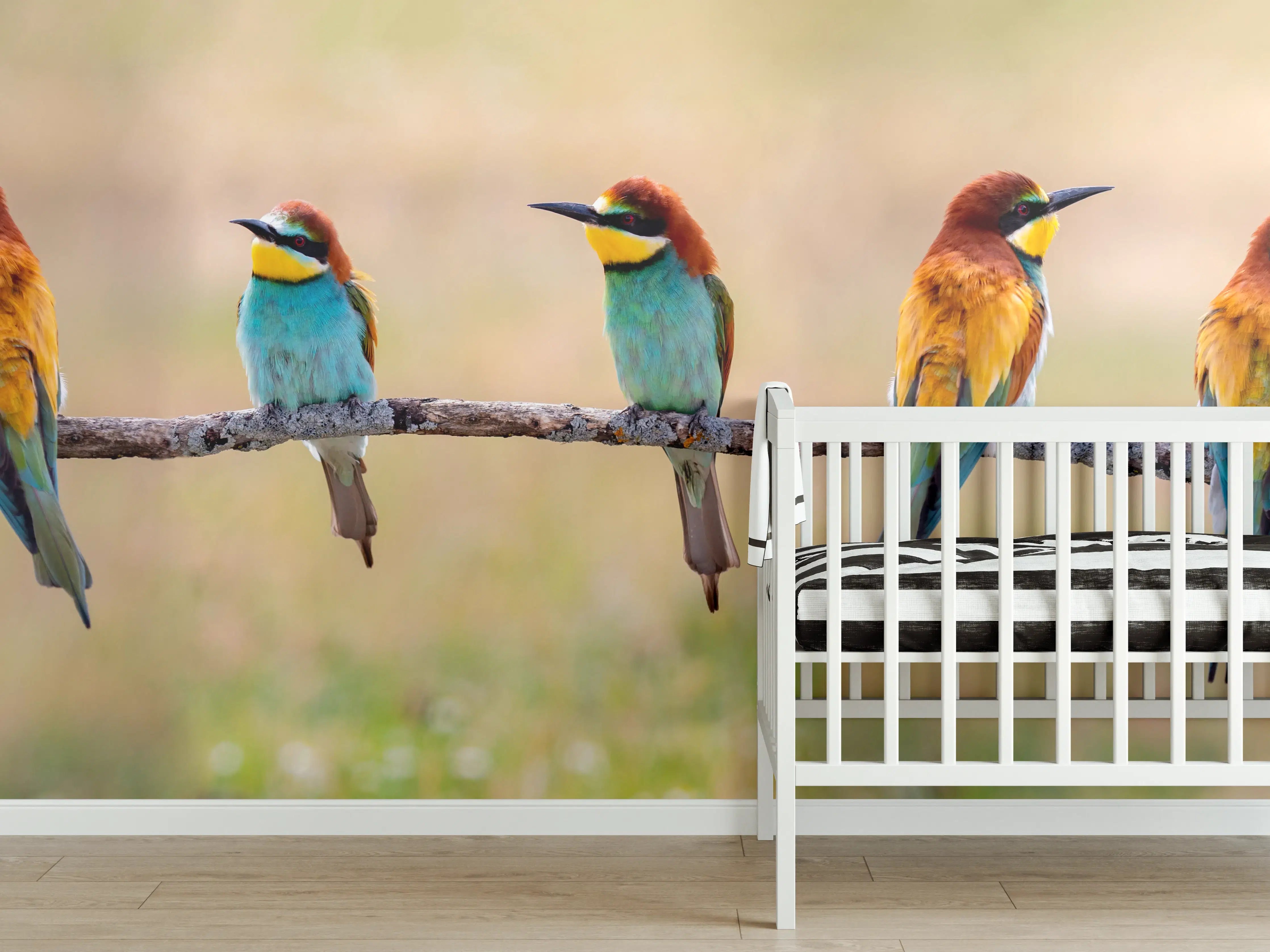 Babyzimmer Wandgestaltung - Familie von Bienenfressern auf Ast