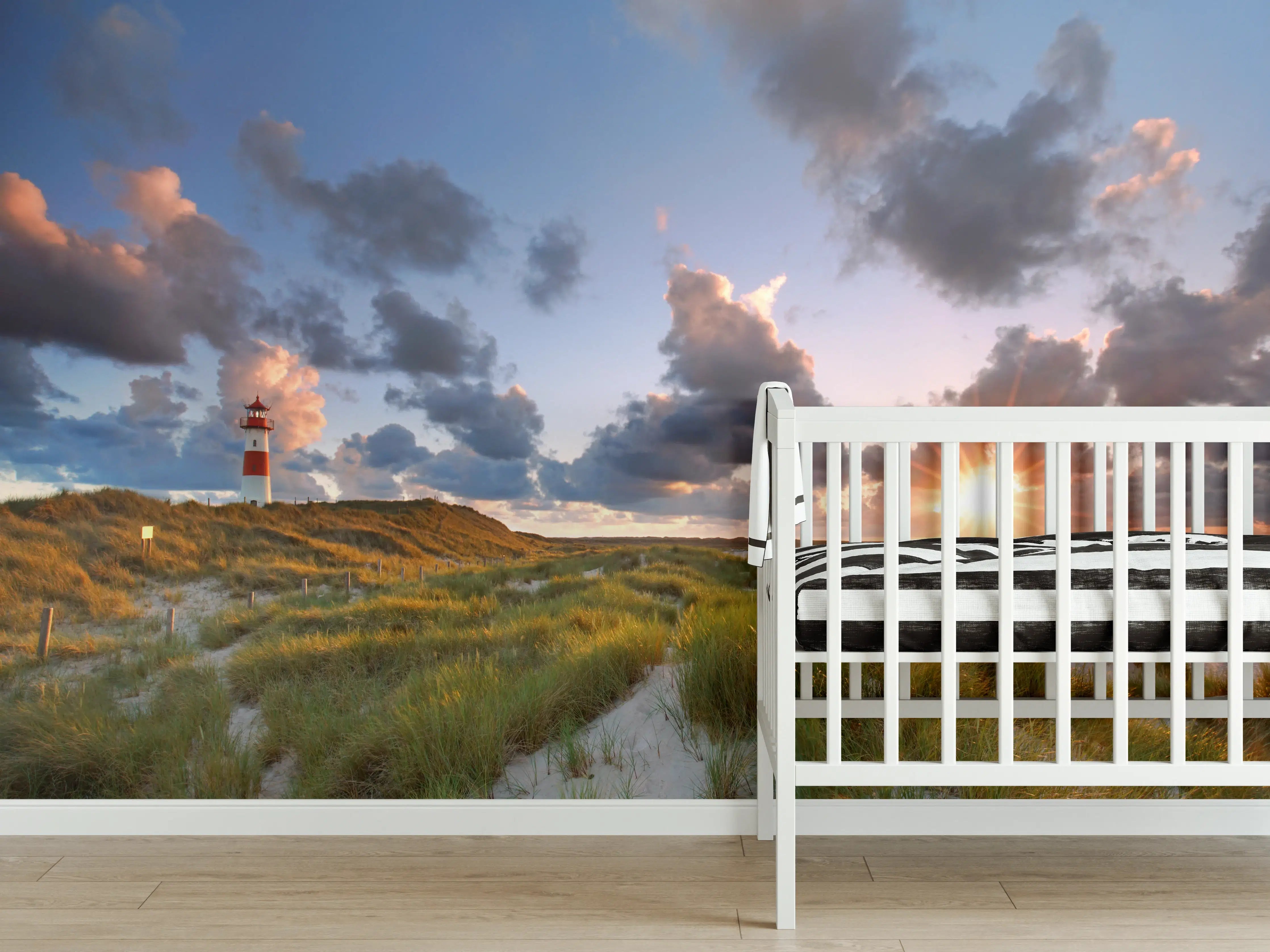 Babyzimmer Wandgestaltung - Familienküche mit Holztisch