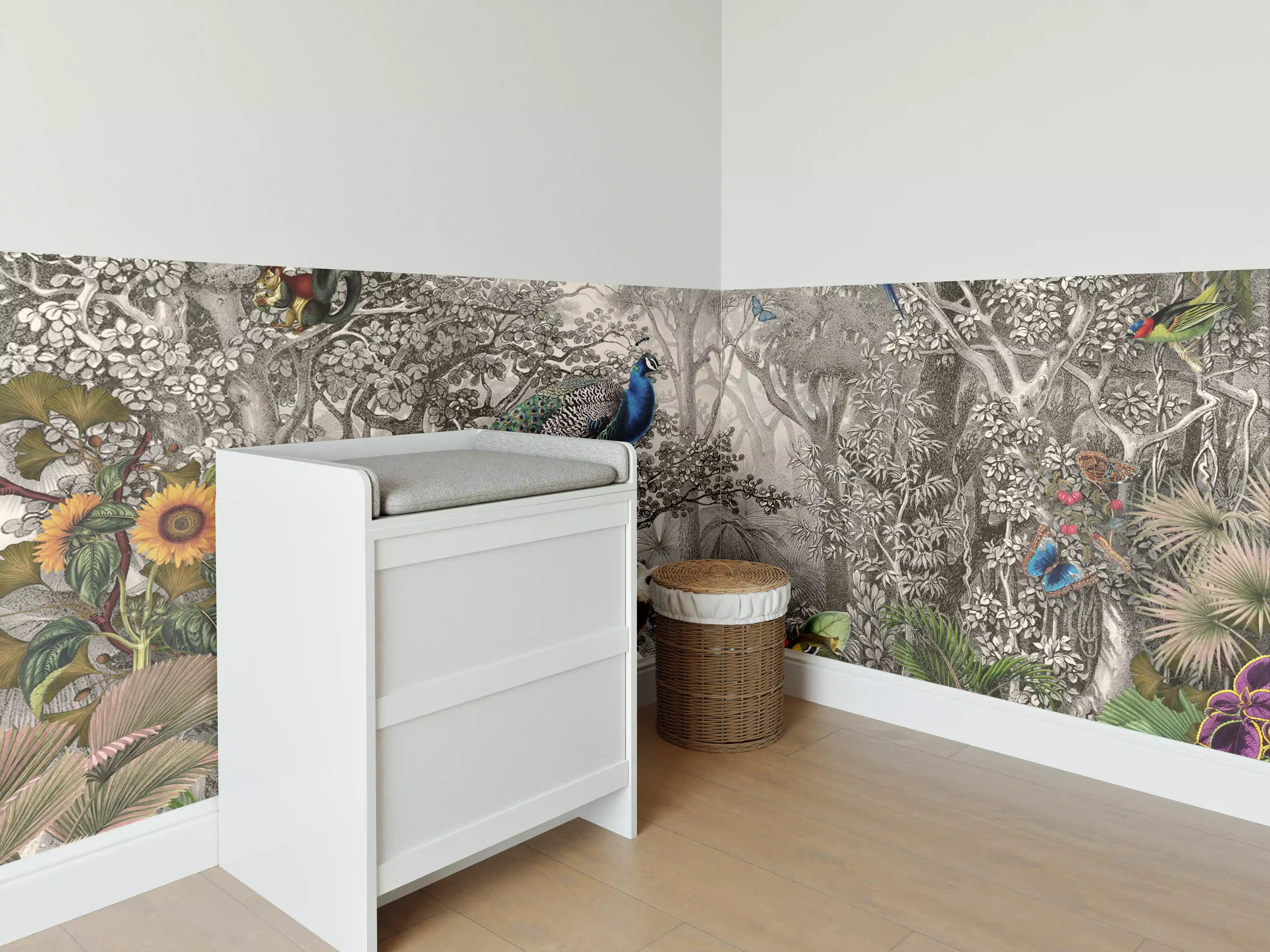 Babyzimmer Wandgestaltung - Farbenfrohe exotische Vogel- und Pflanzenwelt