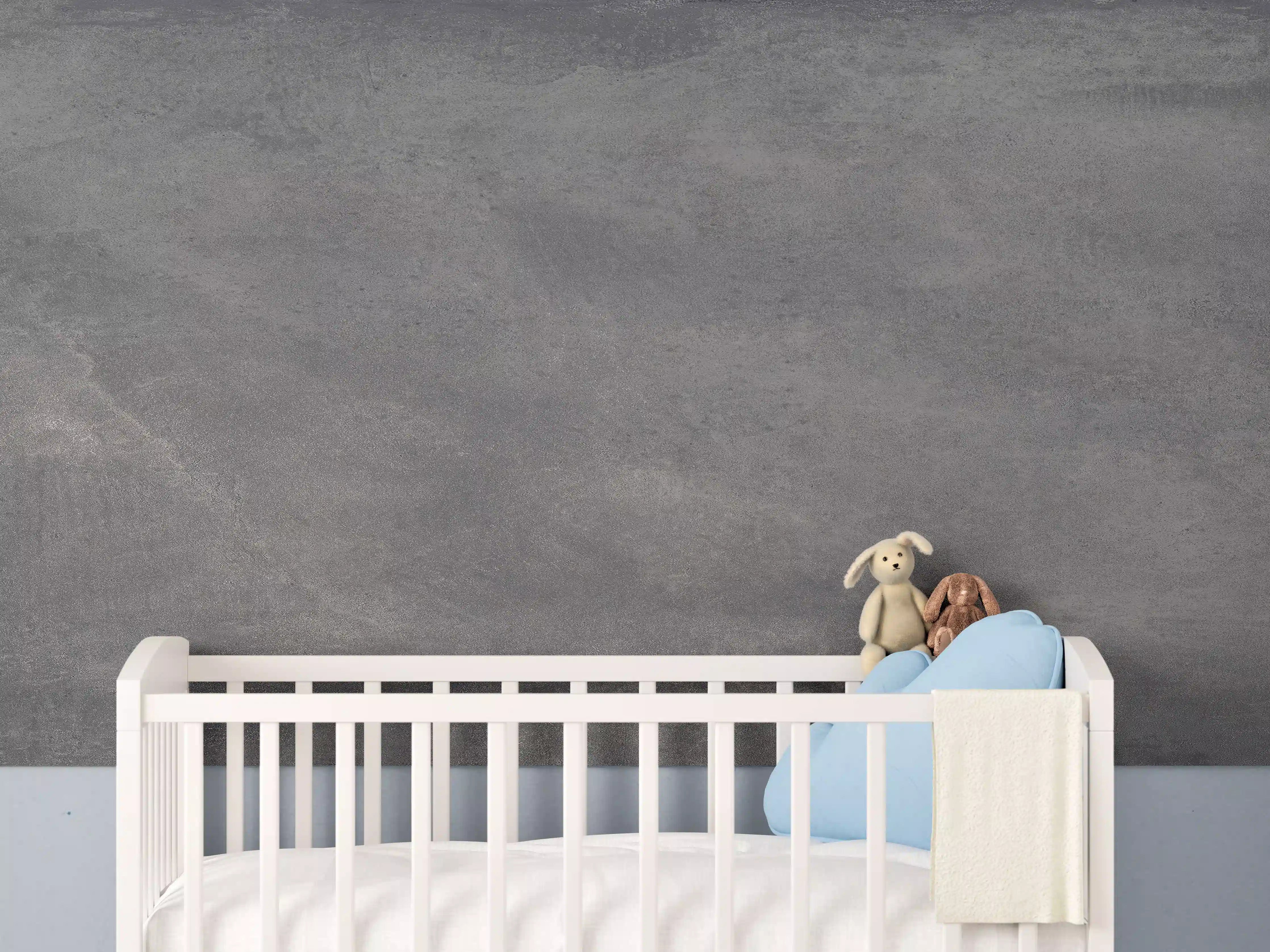 Babyzimmer Wandgestaltung - Feine dunkle Betonwand