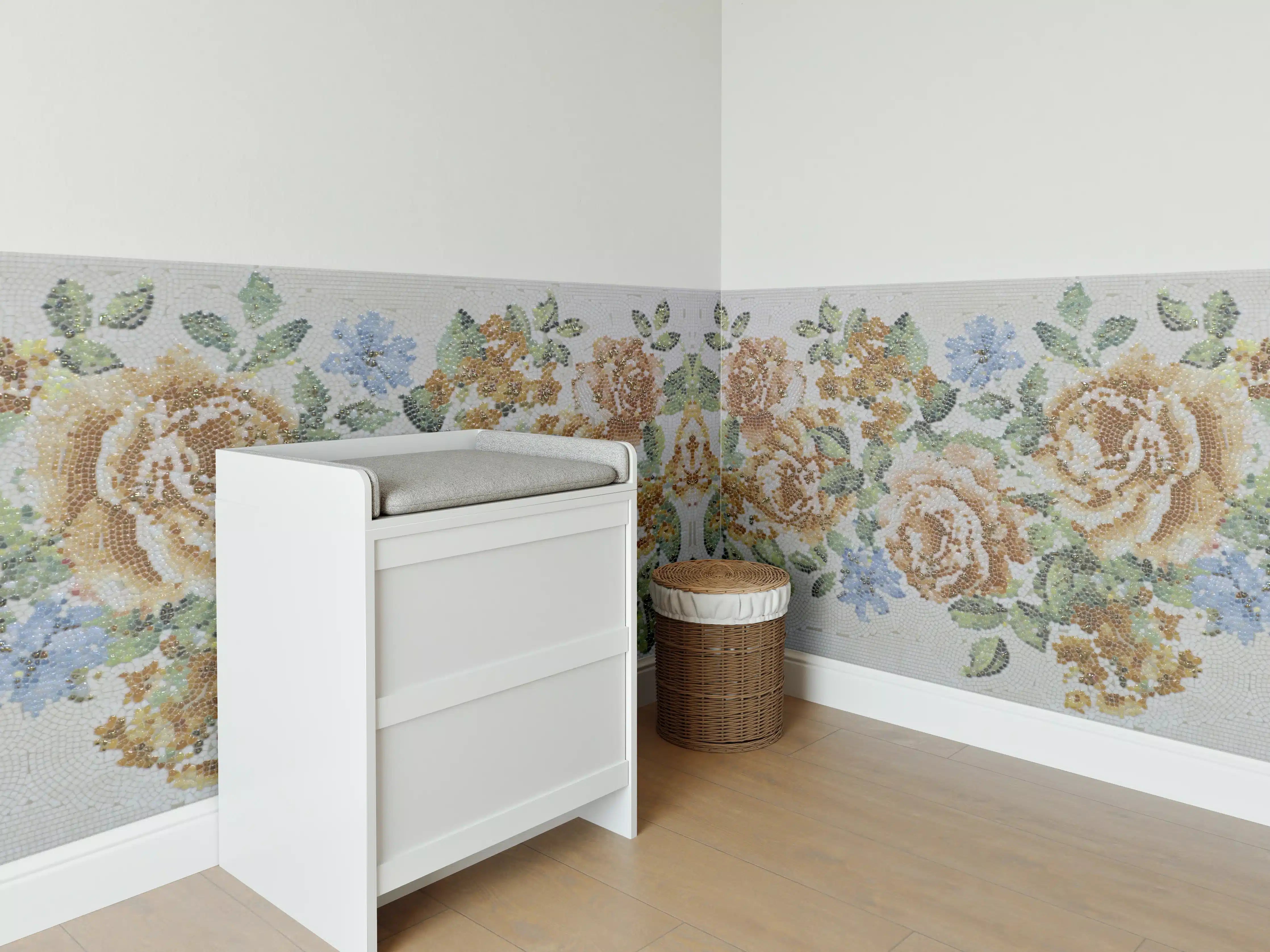 Babyzimmer Wandgestaltung - Florales Muster Design Textur