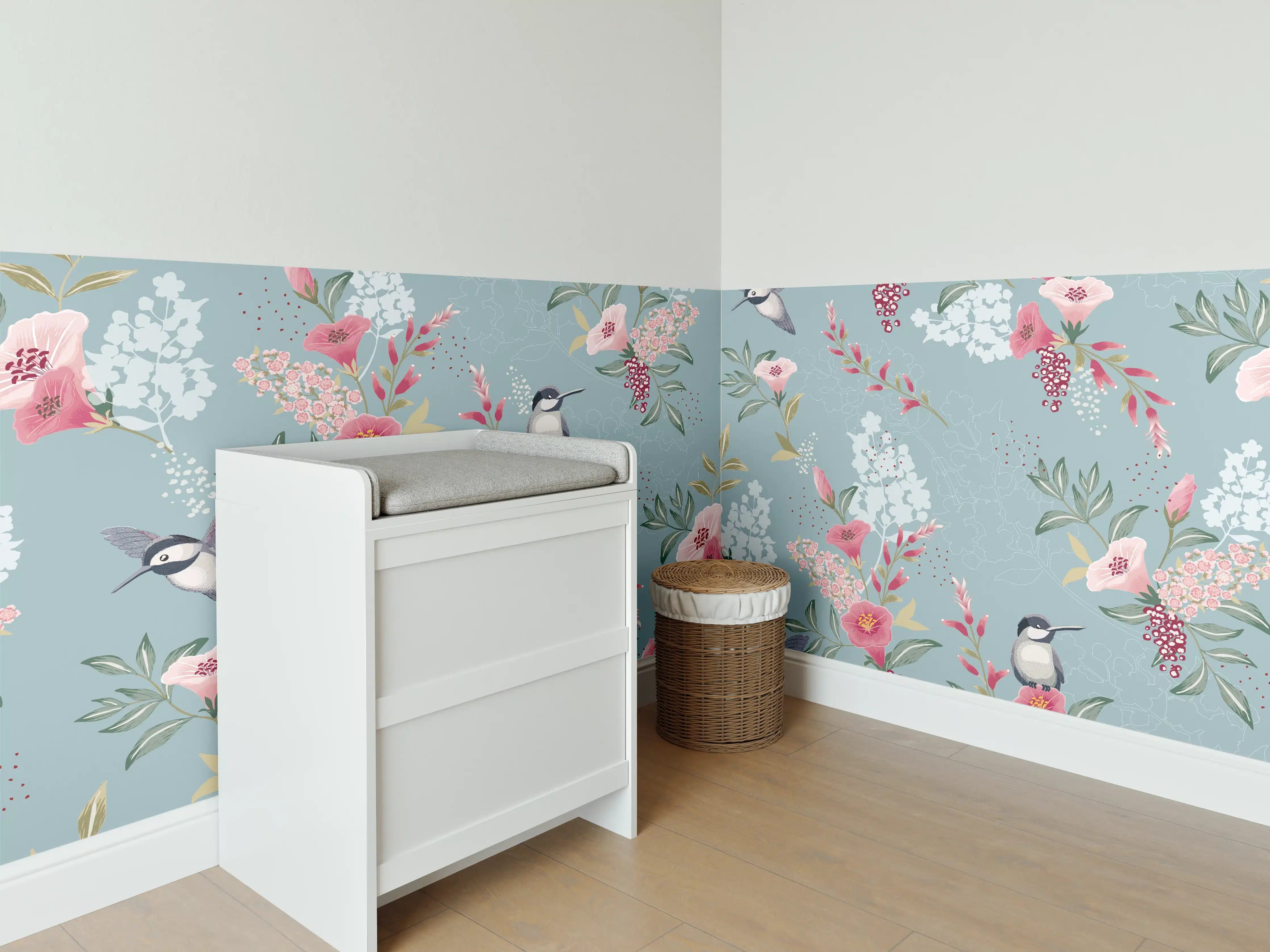Babyzimmer Wandgestaltung - Florales Muster mit Vögeln Pastell