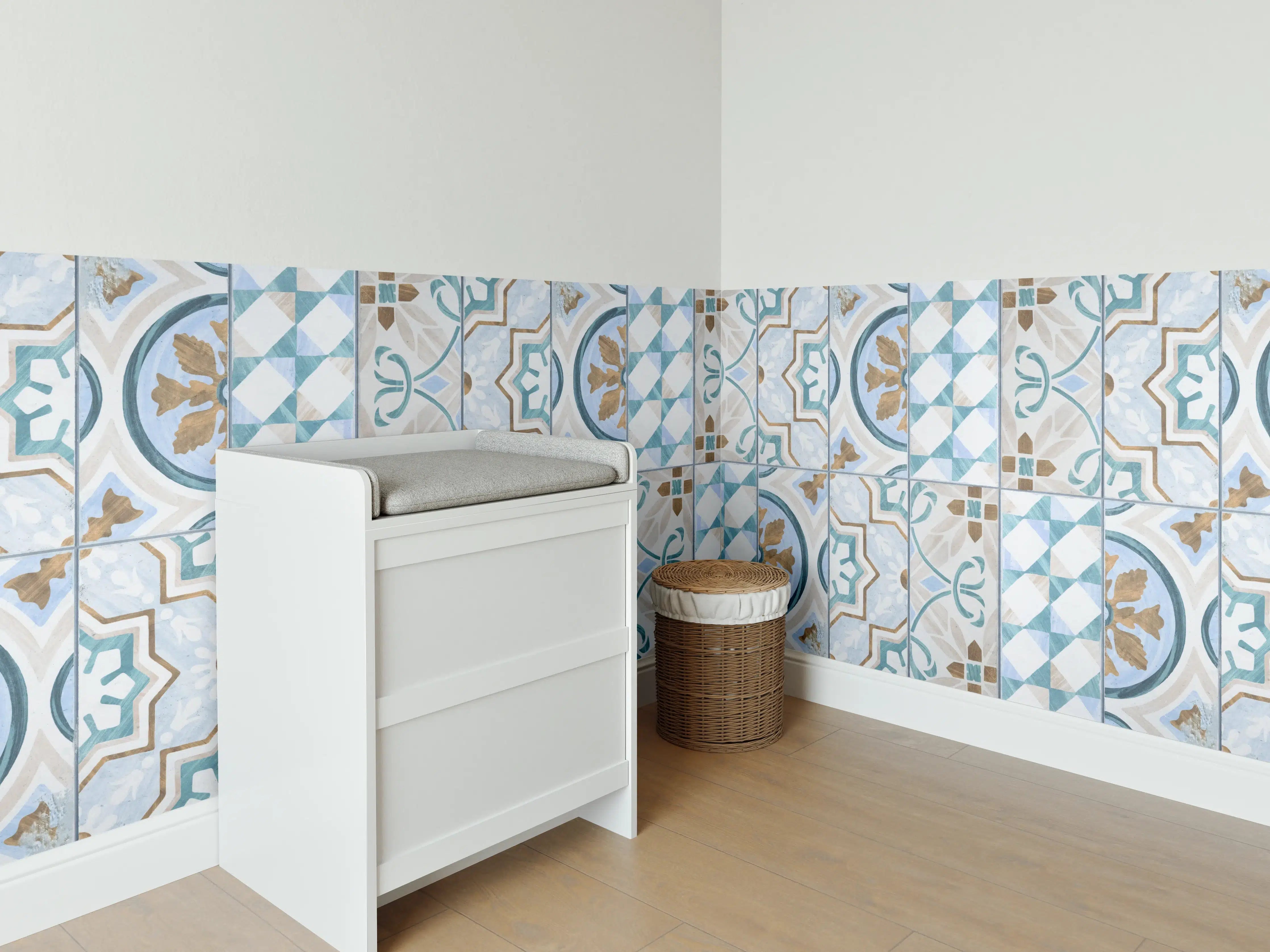 Babyzimmer Wandgestaltung - Geometrisch rechteckige Fliesen