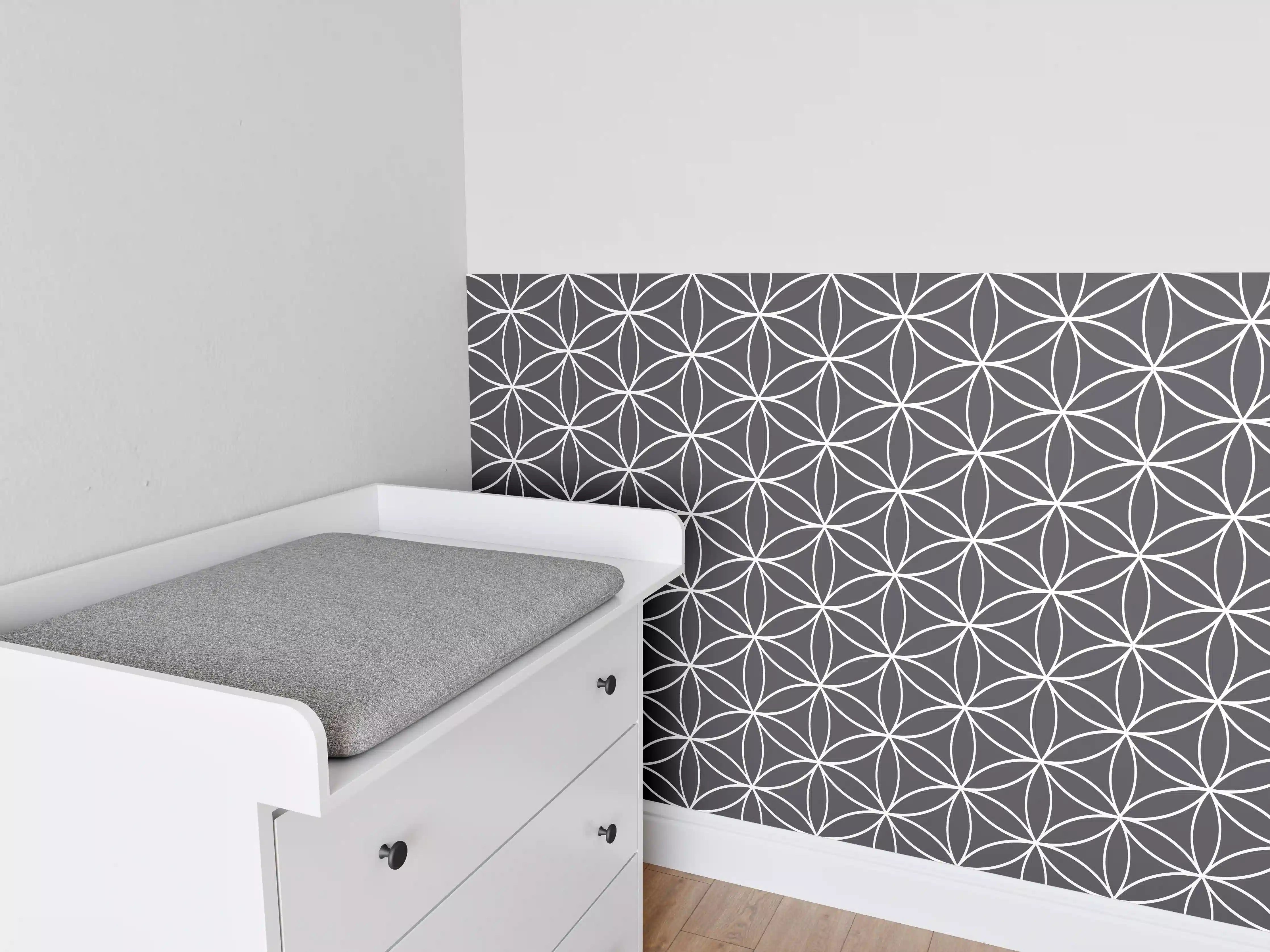 Babyzimmer Wandgestaltung - Geometrische Fliesen in Antrazit für moderne Räume