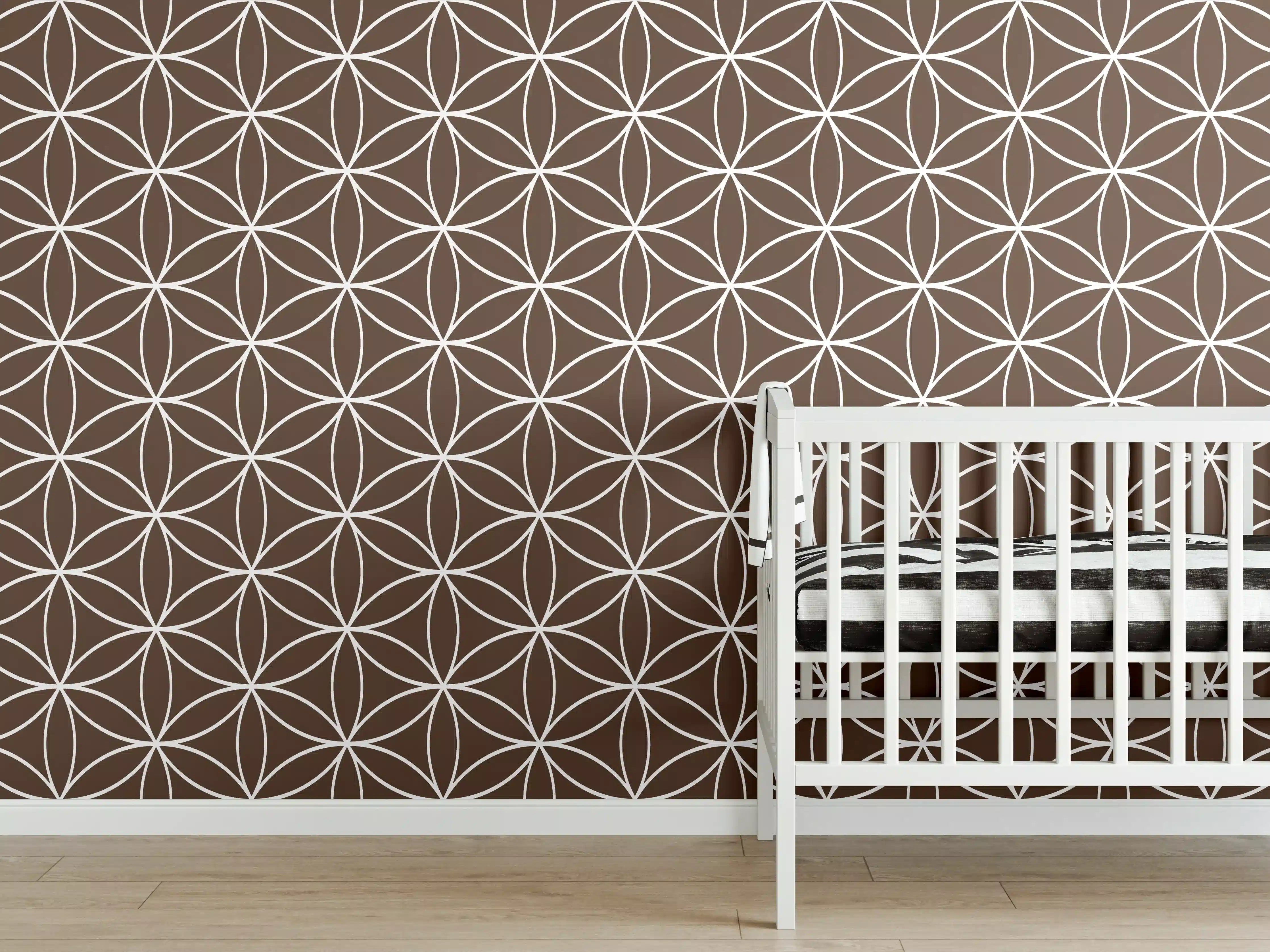 Babyzimmer Wandgestaltung - Geometrische Fliesen in warmem Braun