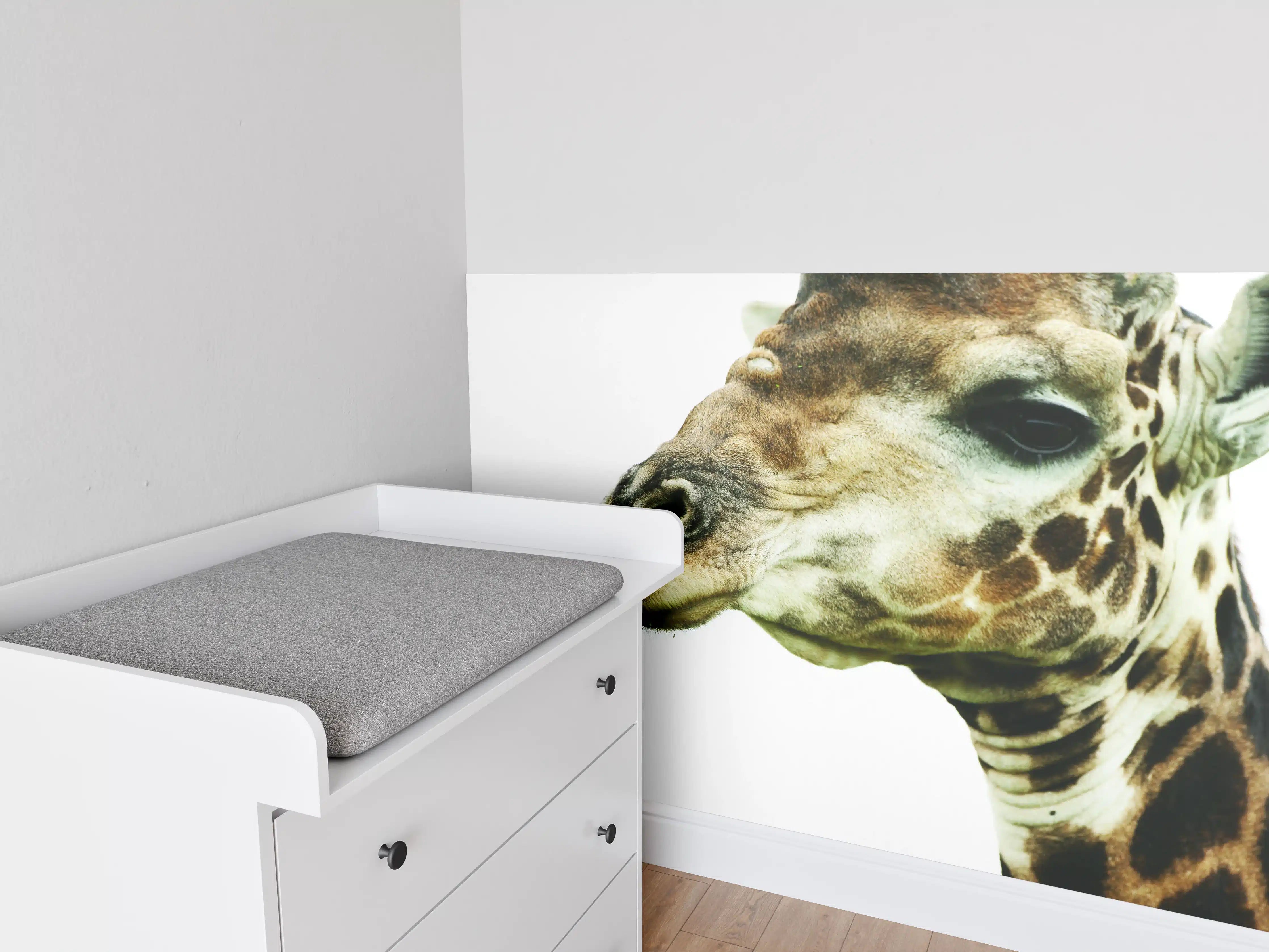 Babyzimmer Wandgestaltung - Giraffe - Nahaufnahme