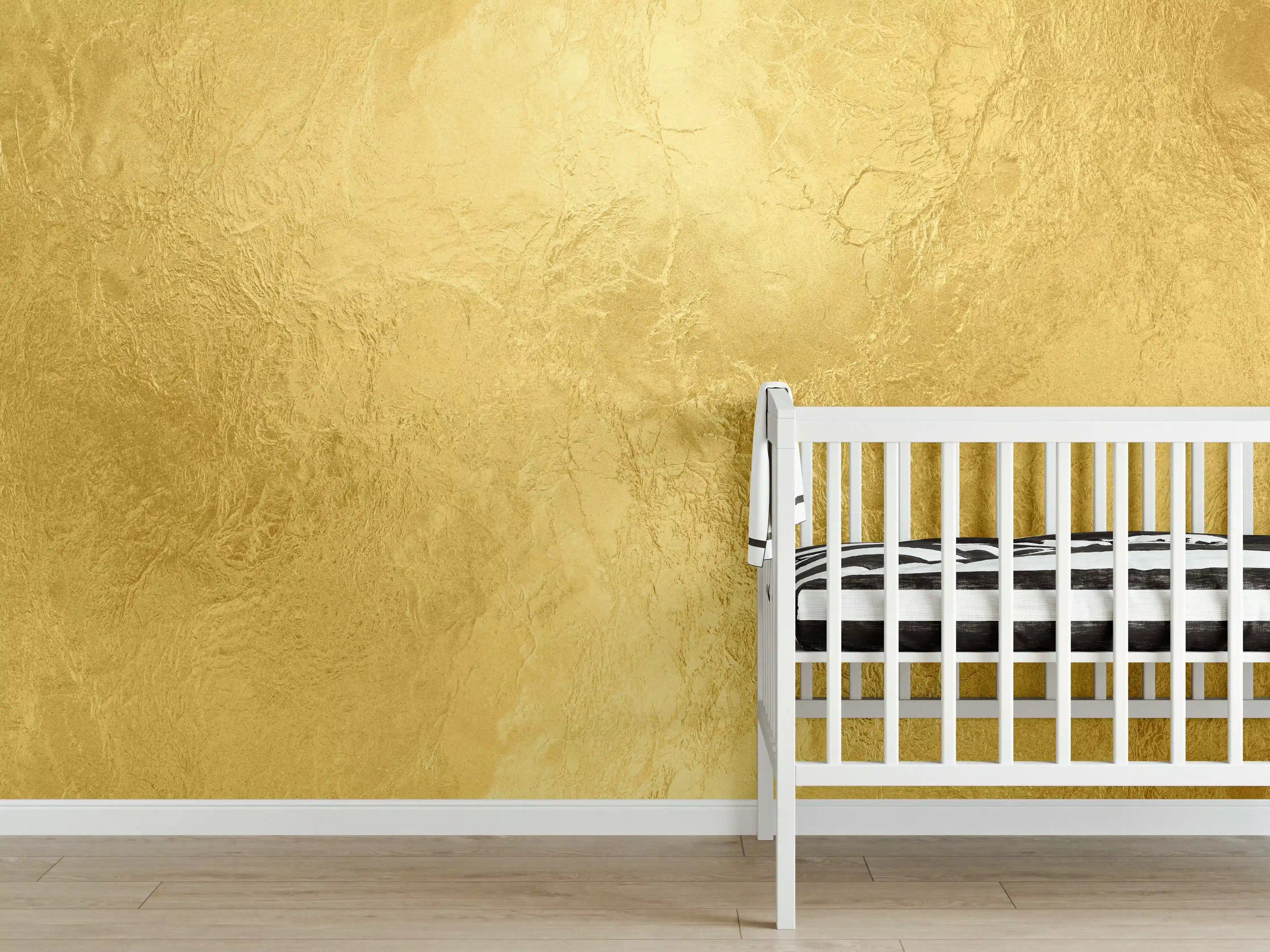 Babyzimmer Wandgestaltung - Glänzende Blattgold Textur