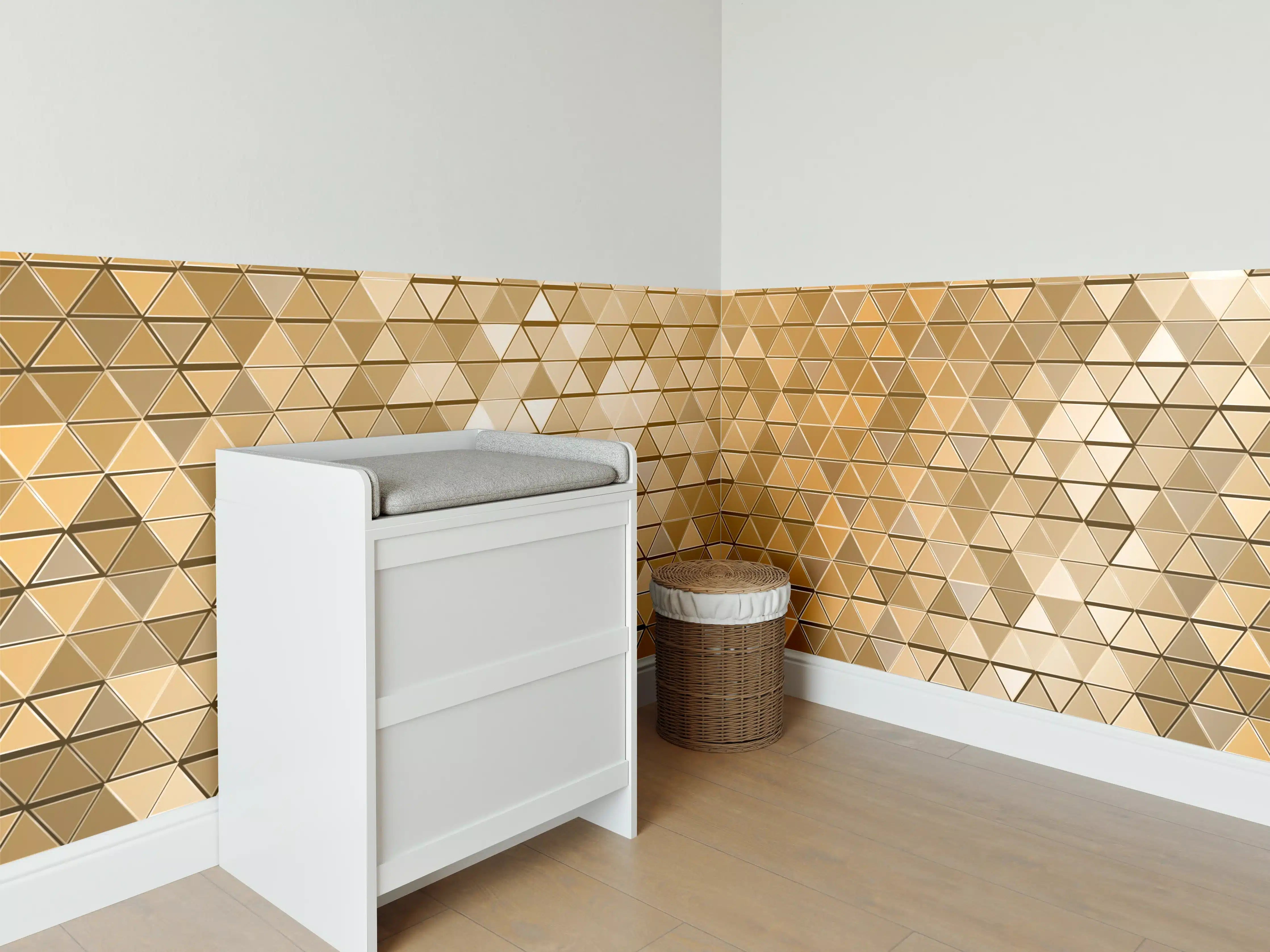 Babyzimmer Wandgestaltung - Goldene Metall-Mosaikstruktur