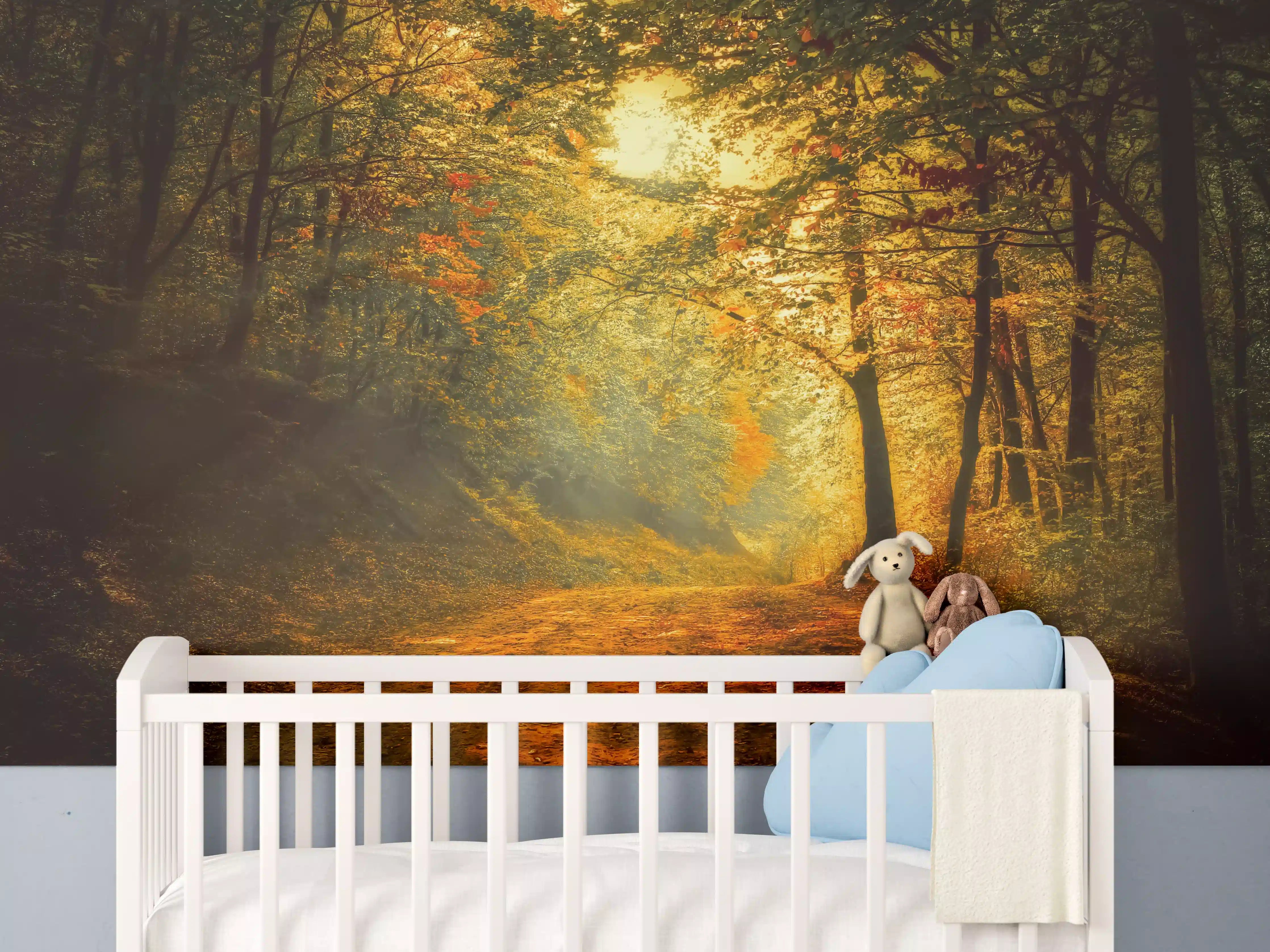 Babyzimmer Wandgestaltung - Goldener Herbst im Wald