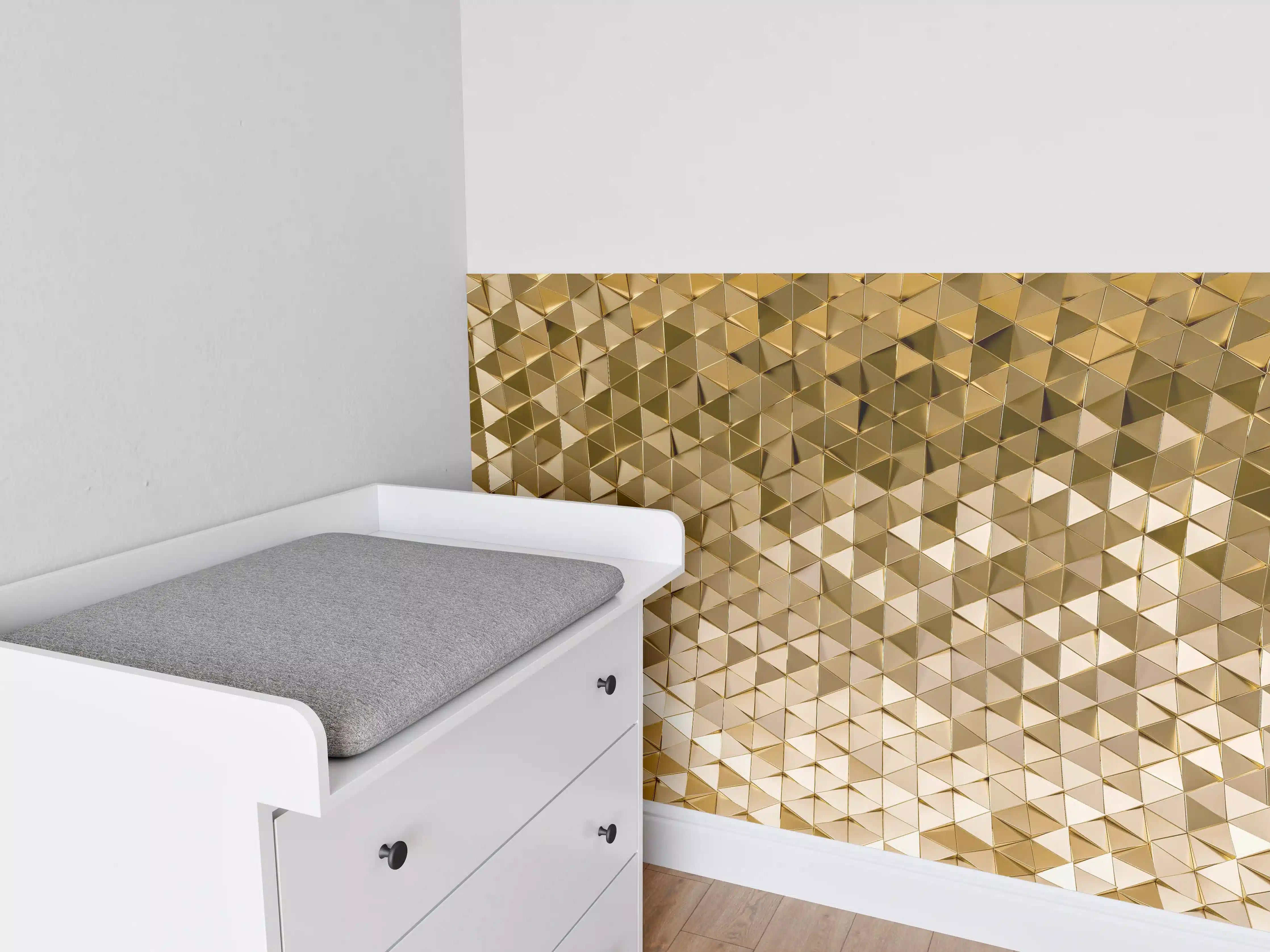 Babyzimmer Wandgestaltung - Goldenes Dreieck-Muster