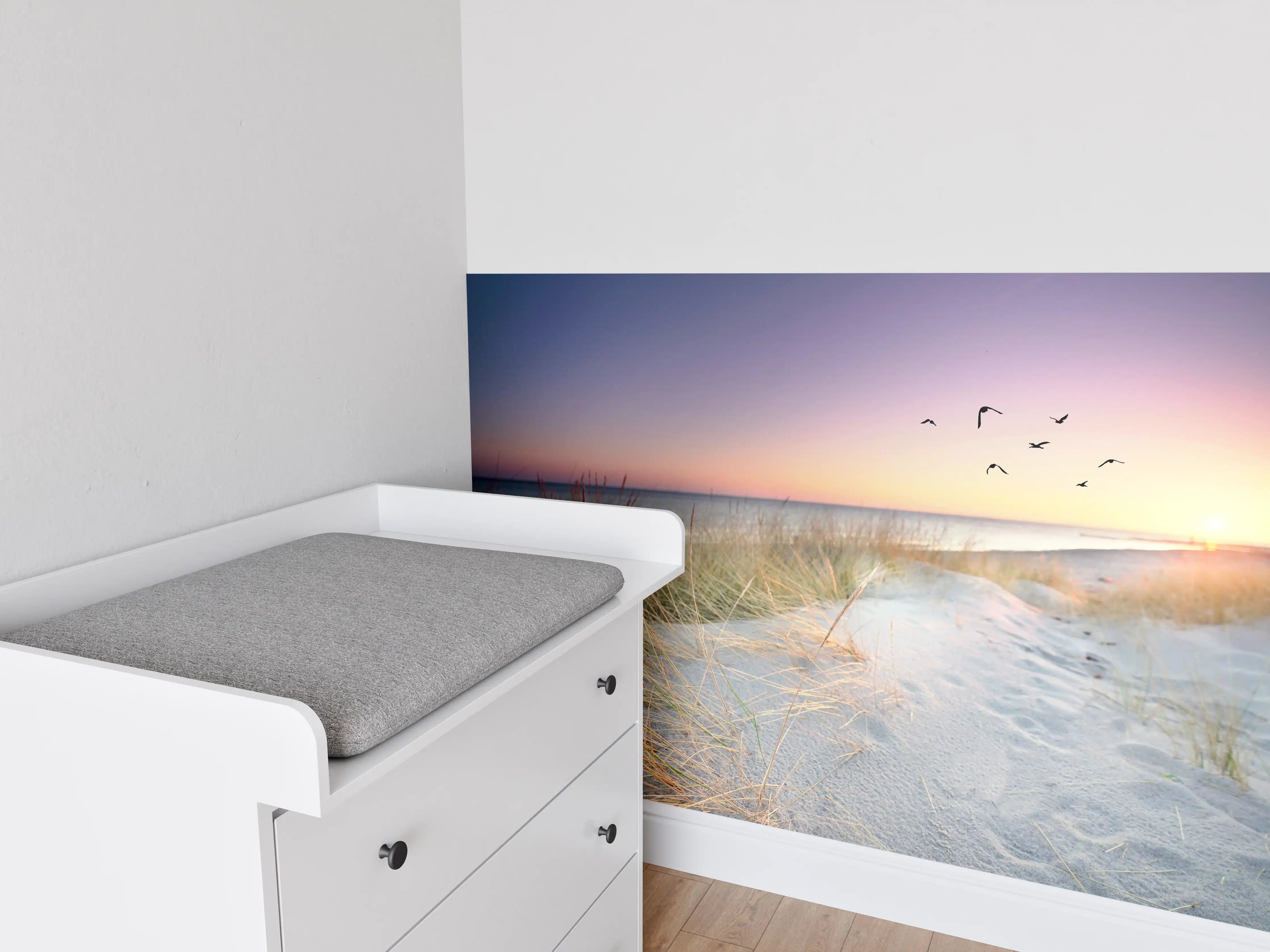 Babyzimmer Wandgestaltung - Goldenes Sonnenlicht an der Ostsee