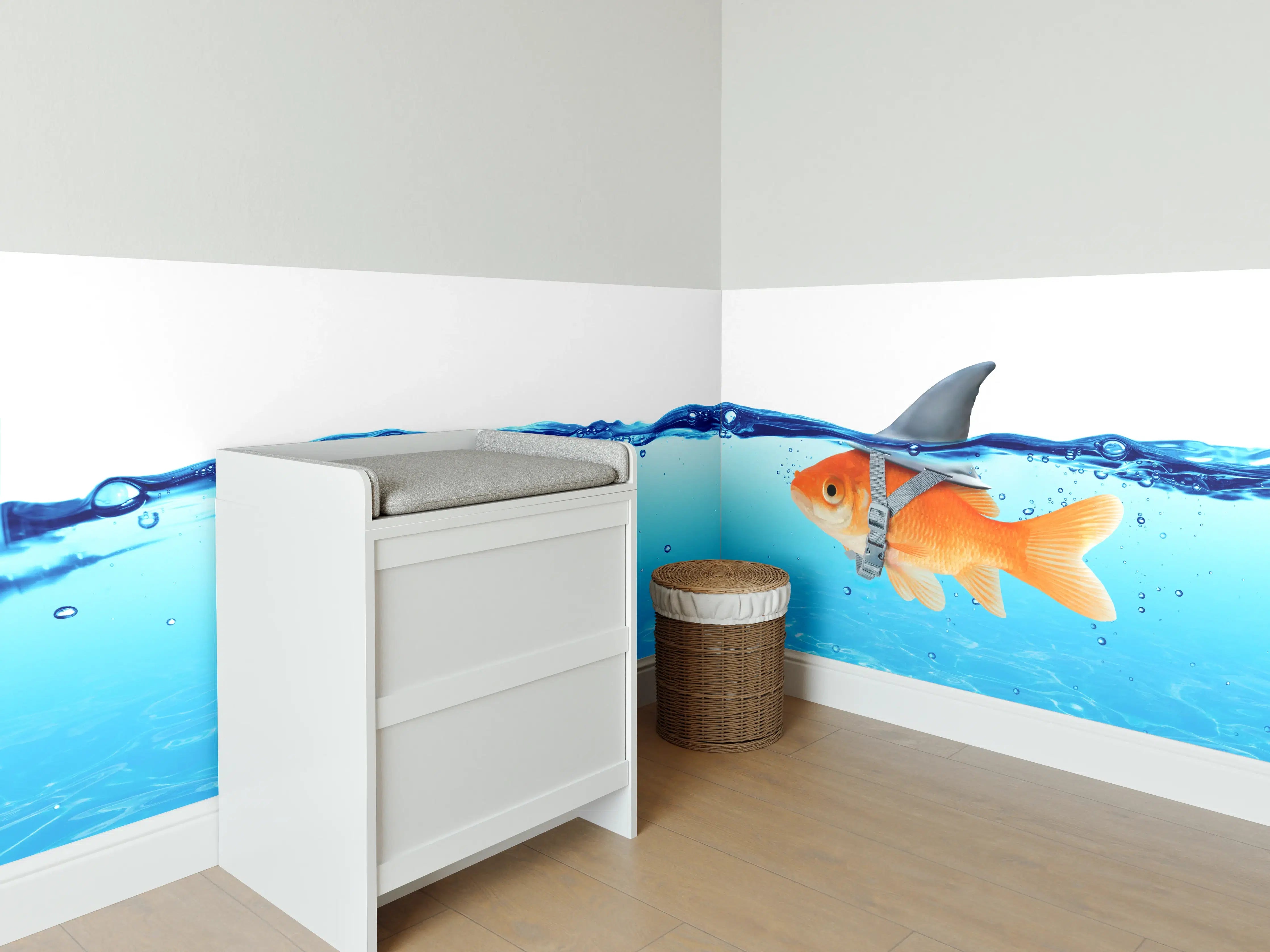 Babyzimmer Wandgestaltung - Goldfisch als Hai