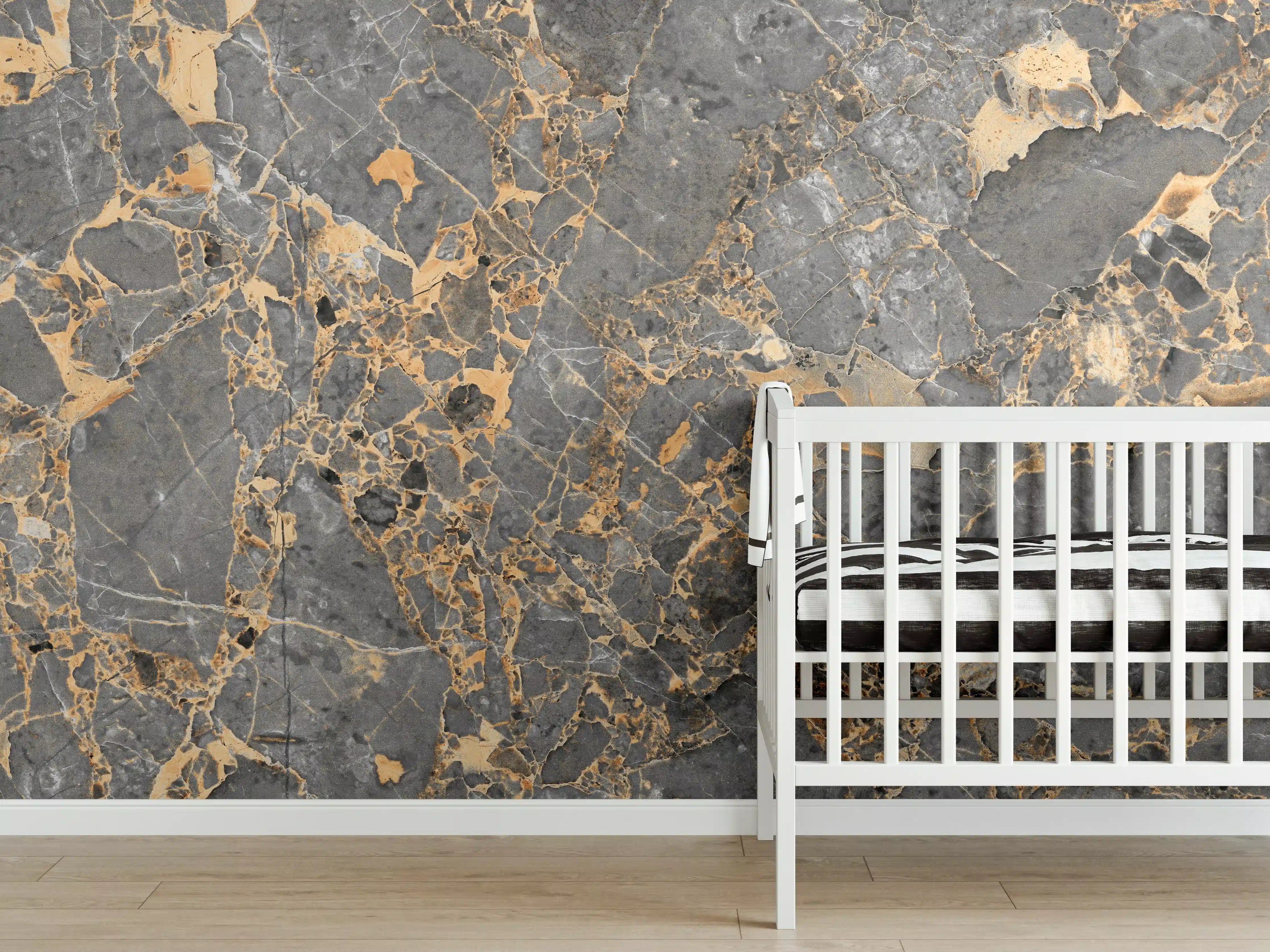Babyzimmer Wandgestaltung - Gräulicher Marmor mit goldenen Adern