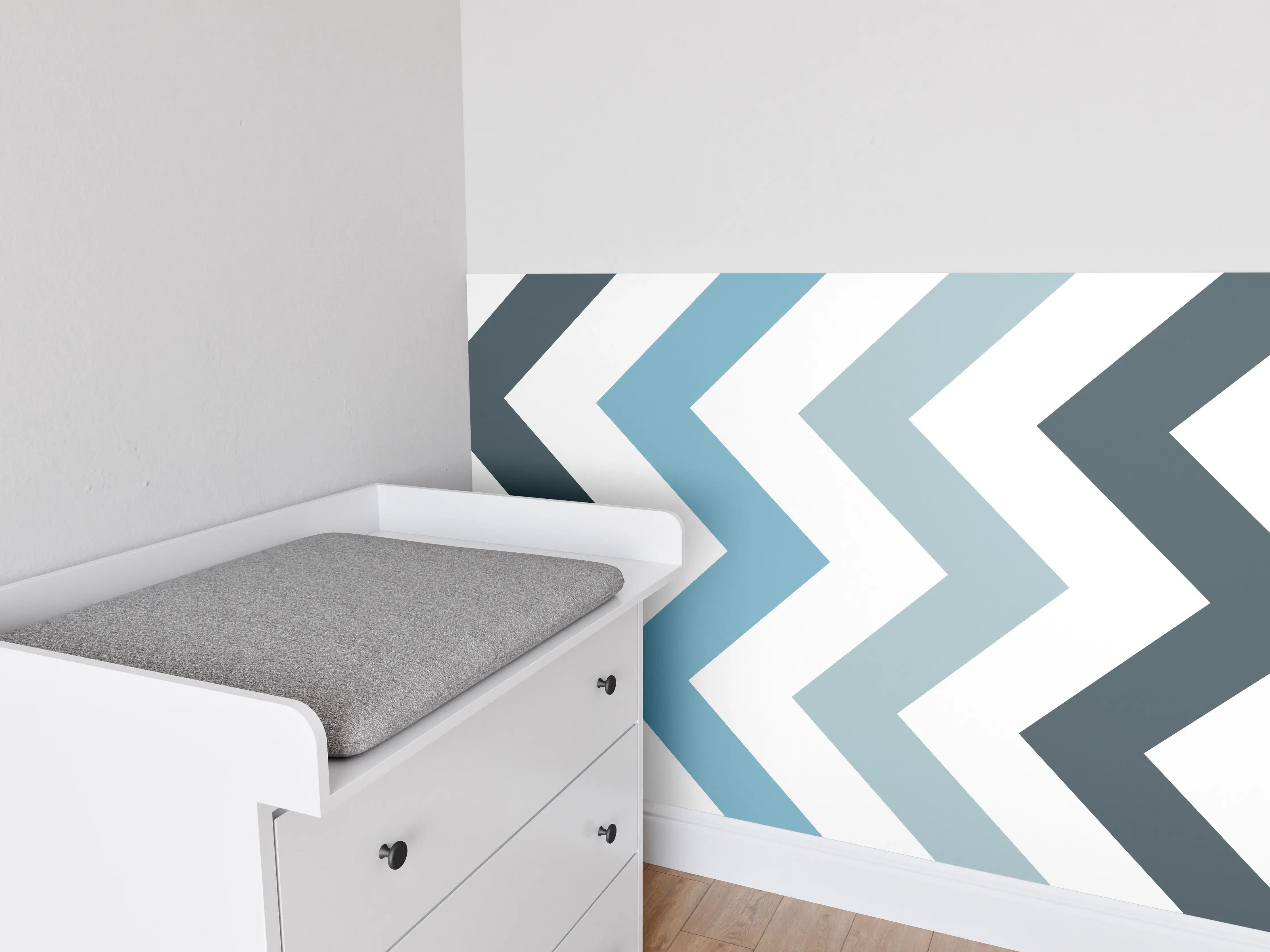 Babyzimmer Wandgestaltung - Grau-Weißes Zick-Zack-Design