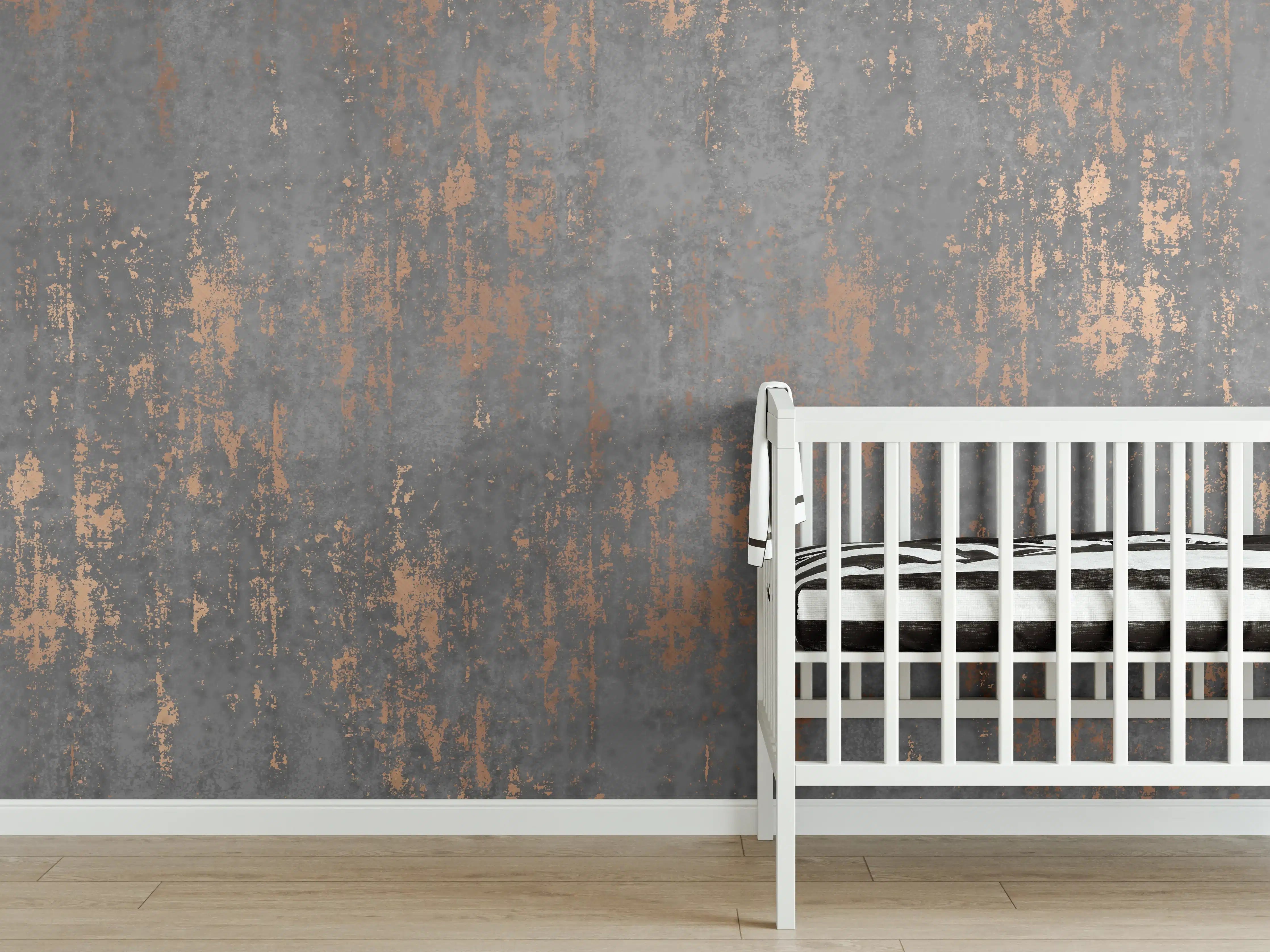Babyzimmer Wandgestaltung - Graue Textur mit goldenen Akzenten