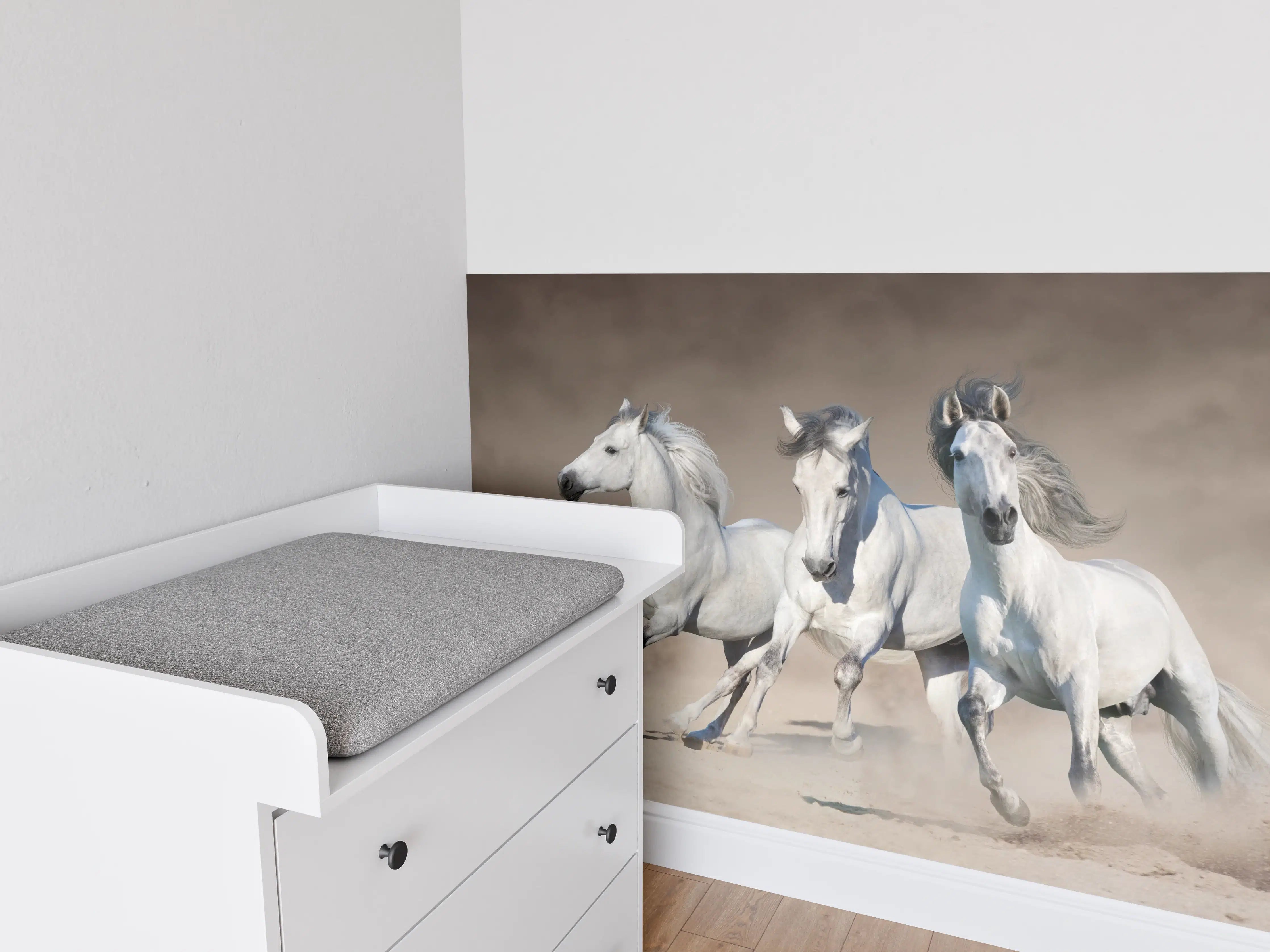 Babyzimmer Wandgestaltung - Graue Wildpferde im Lauf