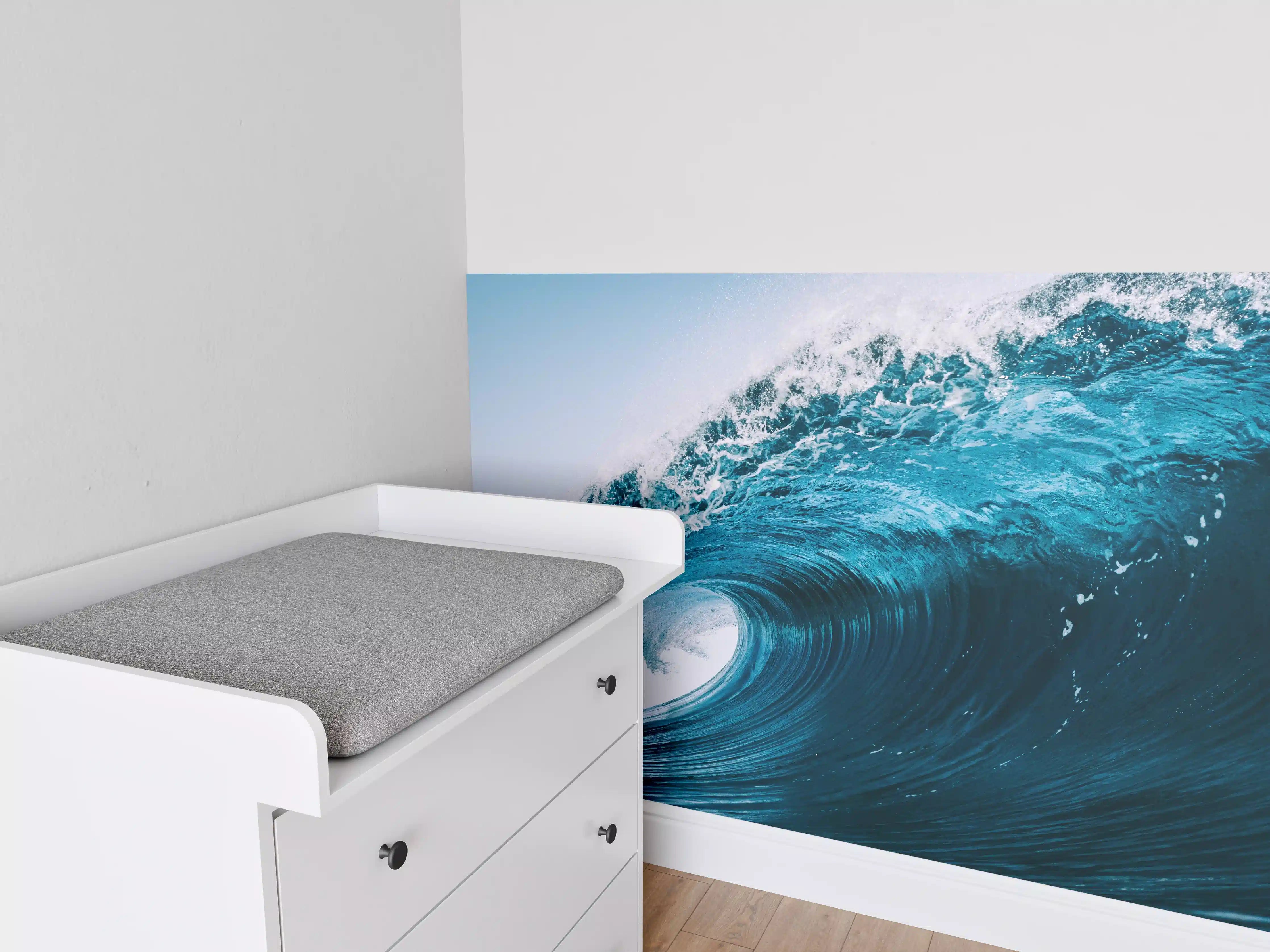 Babyzimmer Wandgestaltung - Große klare Meereswelle