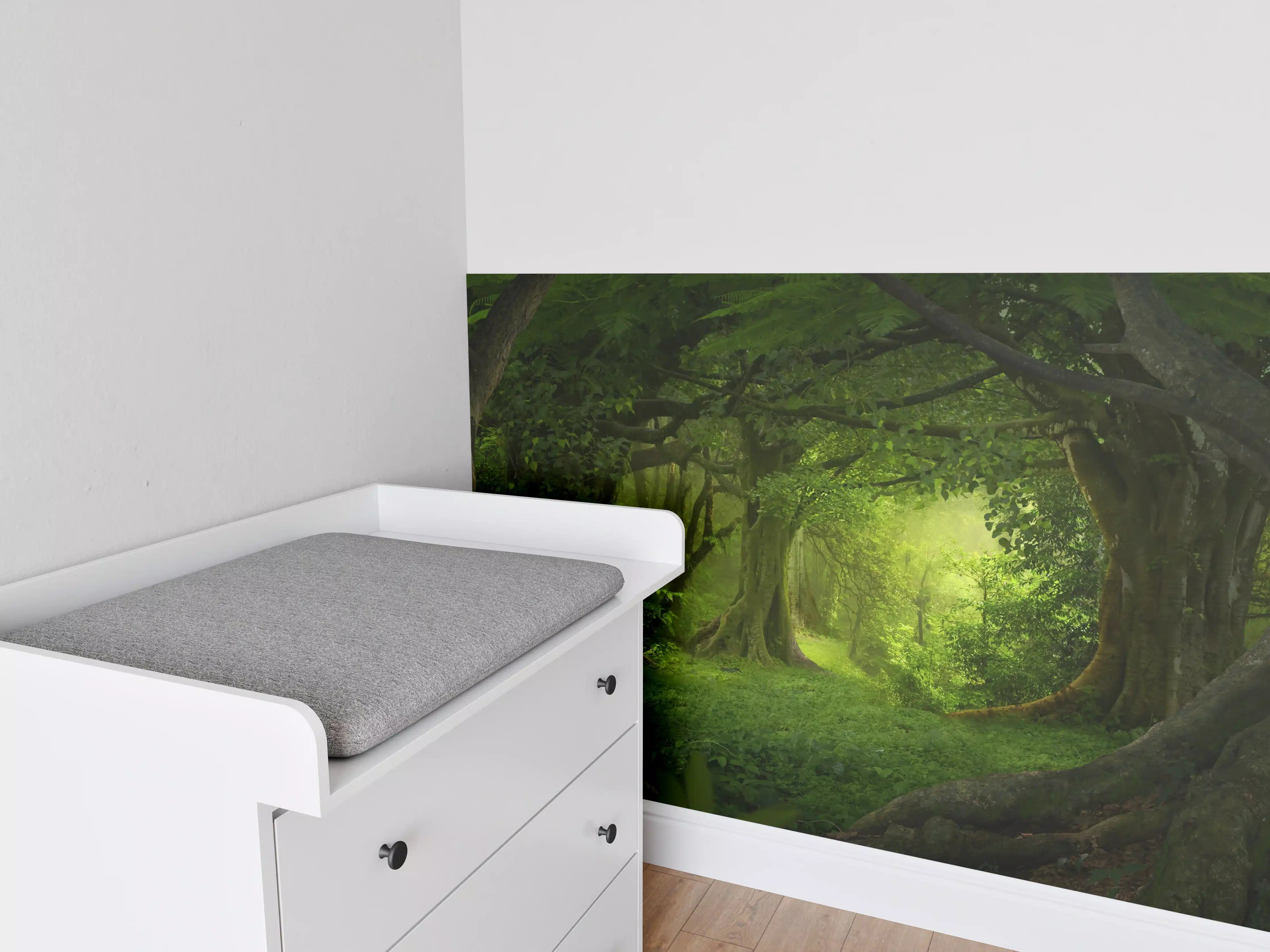 Babyzimmer Wandgestaltung - Grüne Dschungel Lichtung Panorama