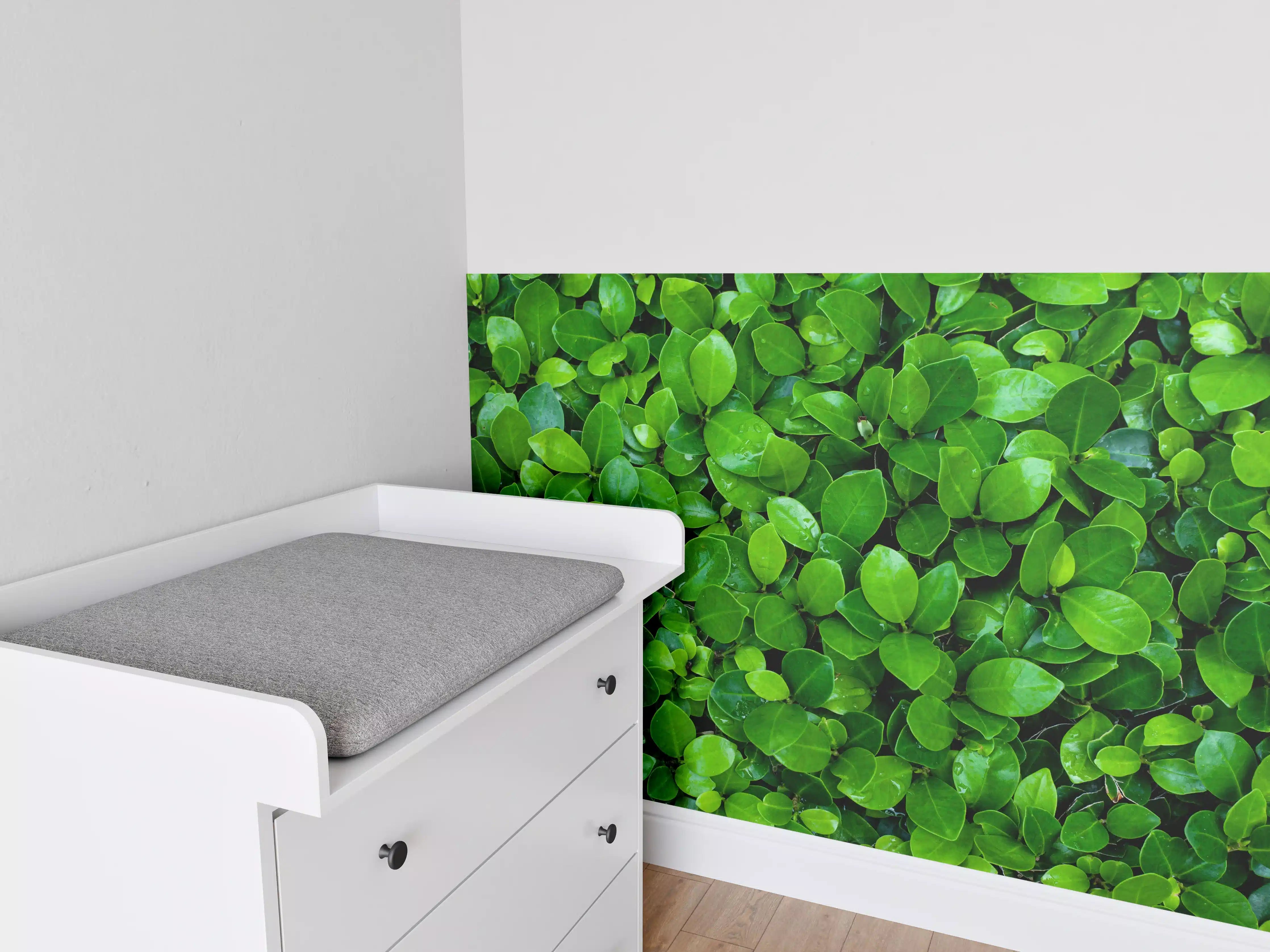 Babyzimmer Wandgestaltung - Grüne saftige Busch Blätter