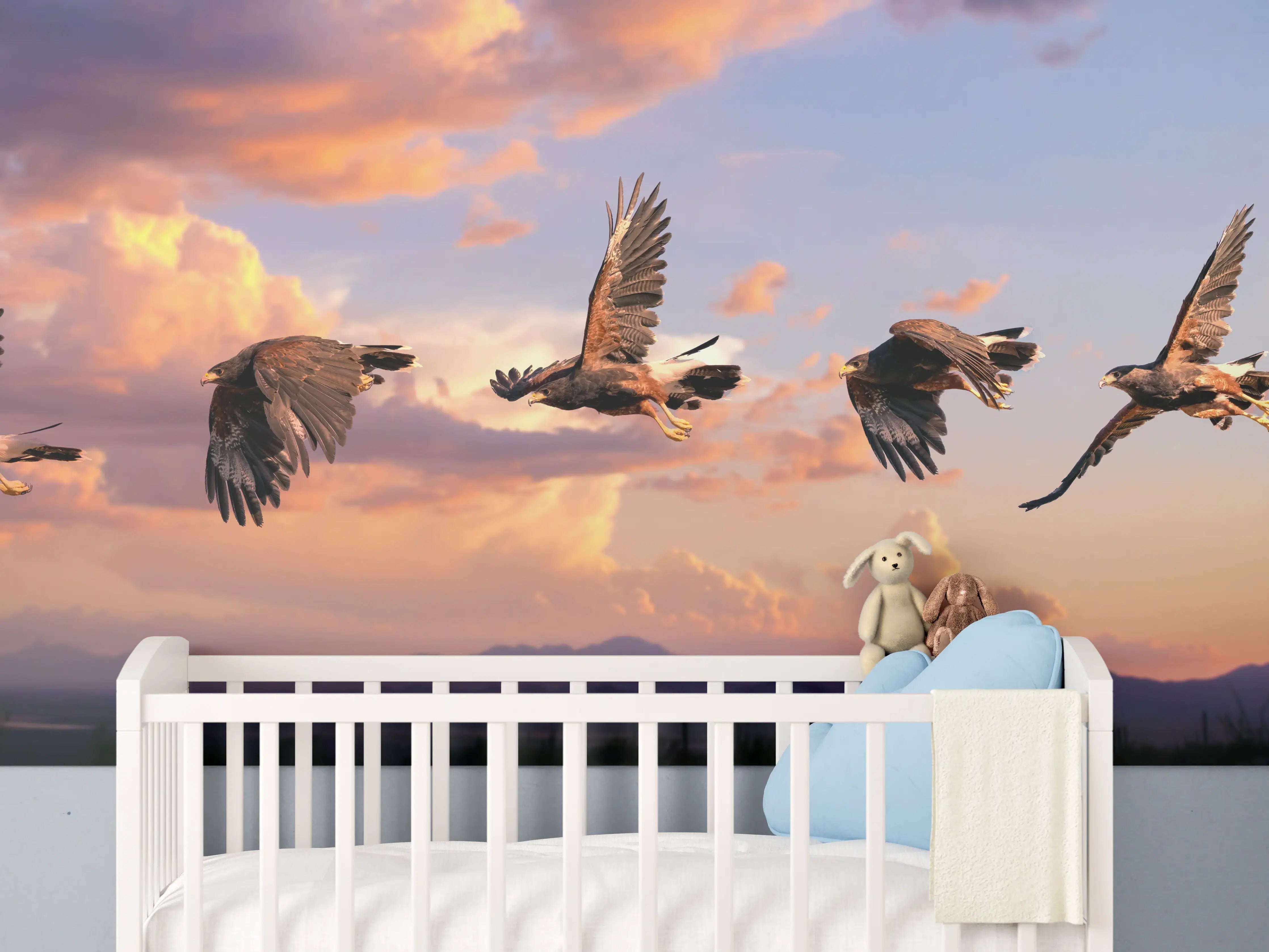 Babyzimmer Wandgestaltung - Harris Hawk im Flug Blauhimmel