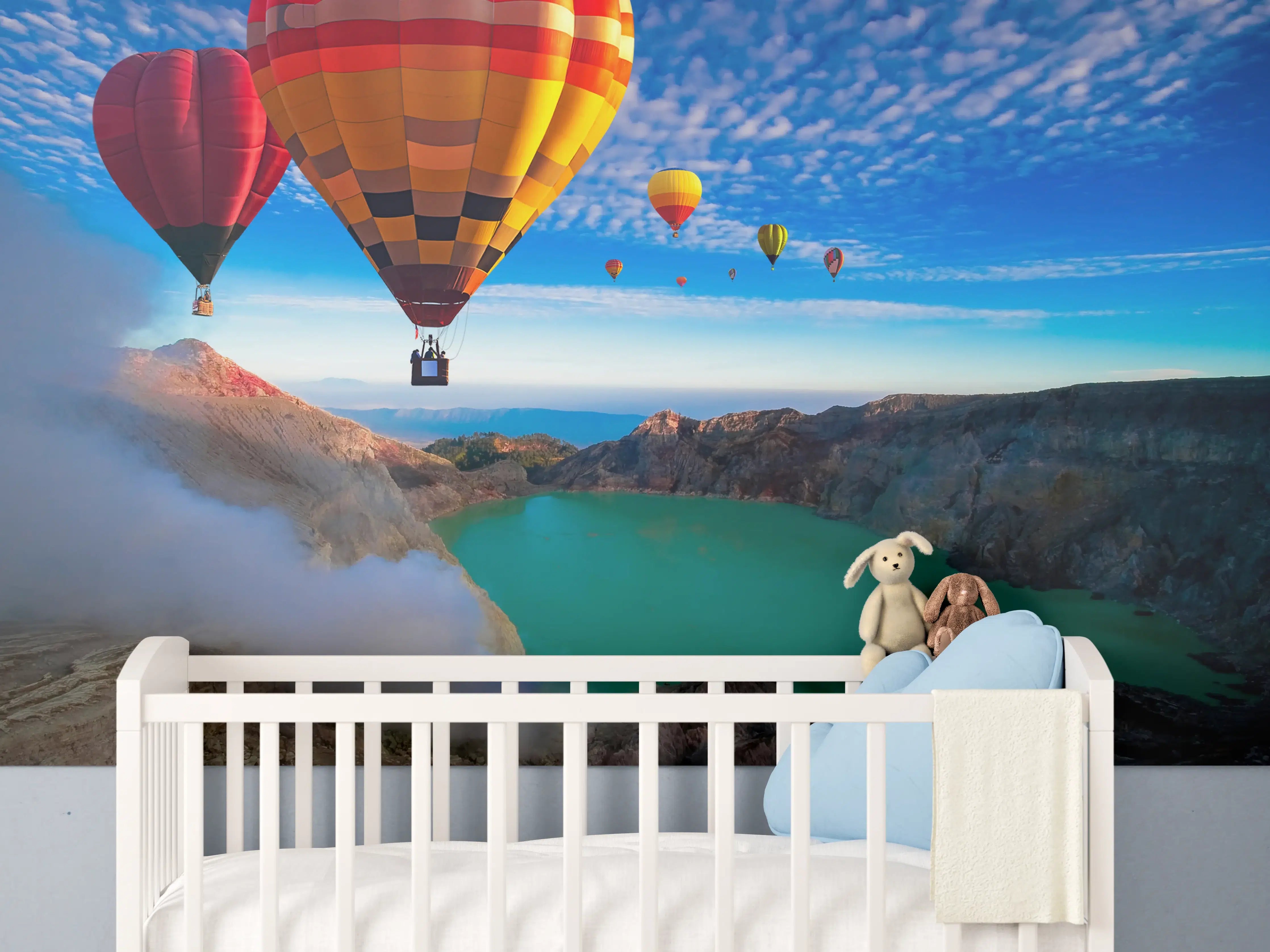 Babyzimmer Wandgestaltung - Heißluftballons über dem Krater Kawah Ijen