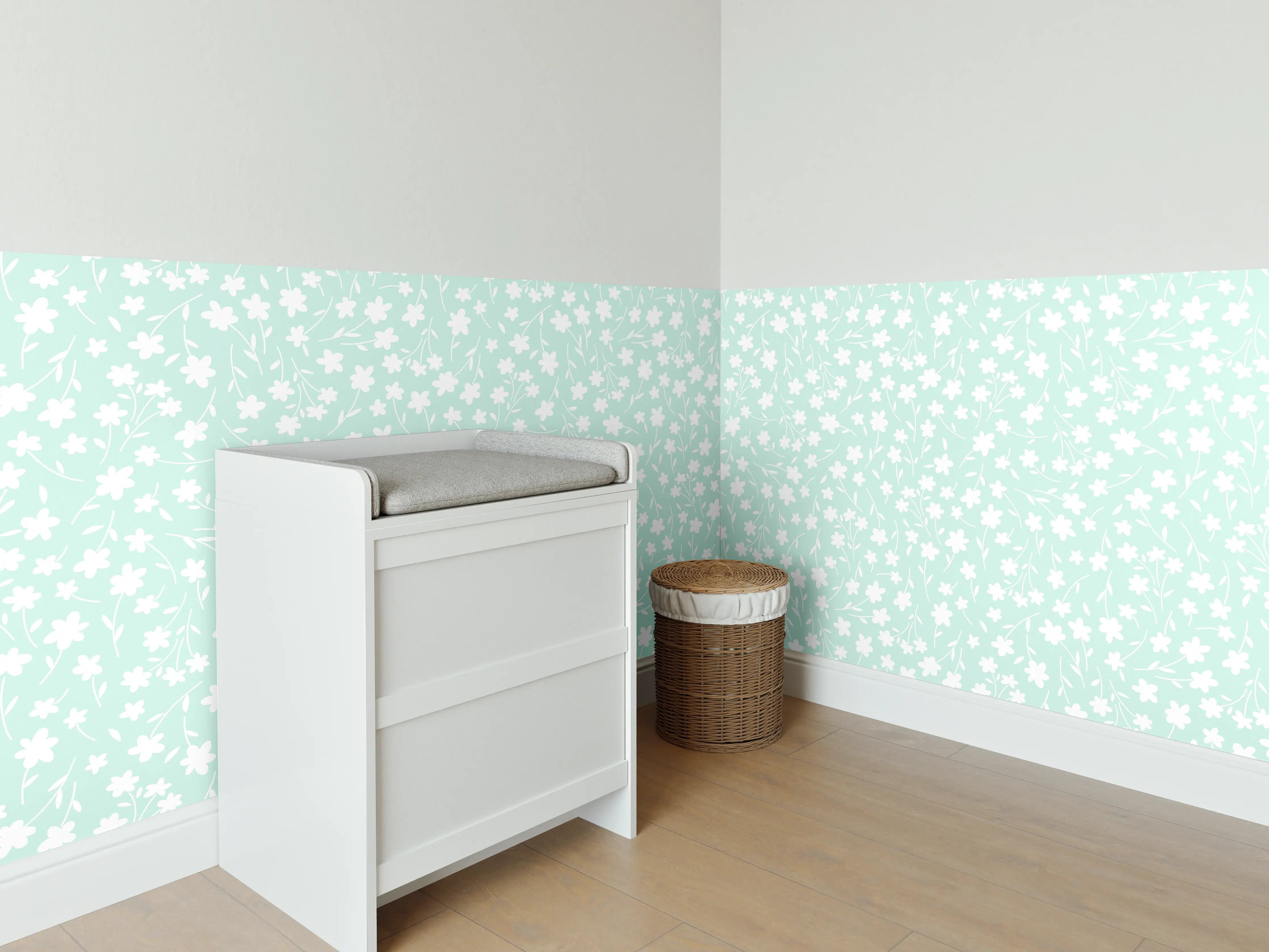 Babyzimmer Wandgestaltung - Hellanacht im Garten mit Sternen