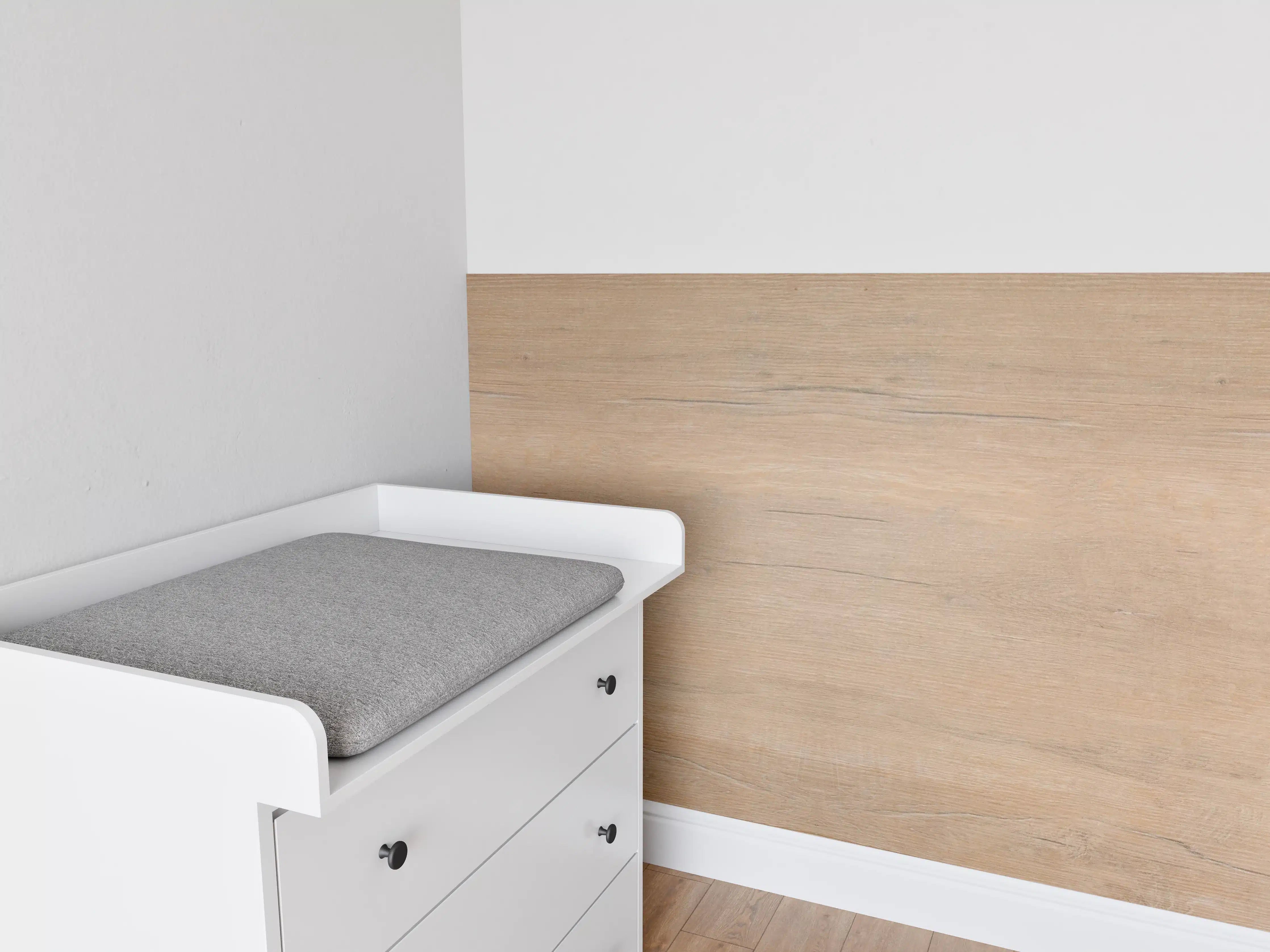 Babyzimmer Wandgestaltung - Helle Holztextur in Naturtönen