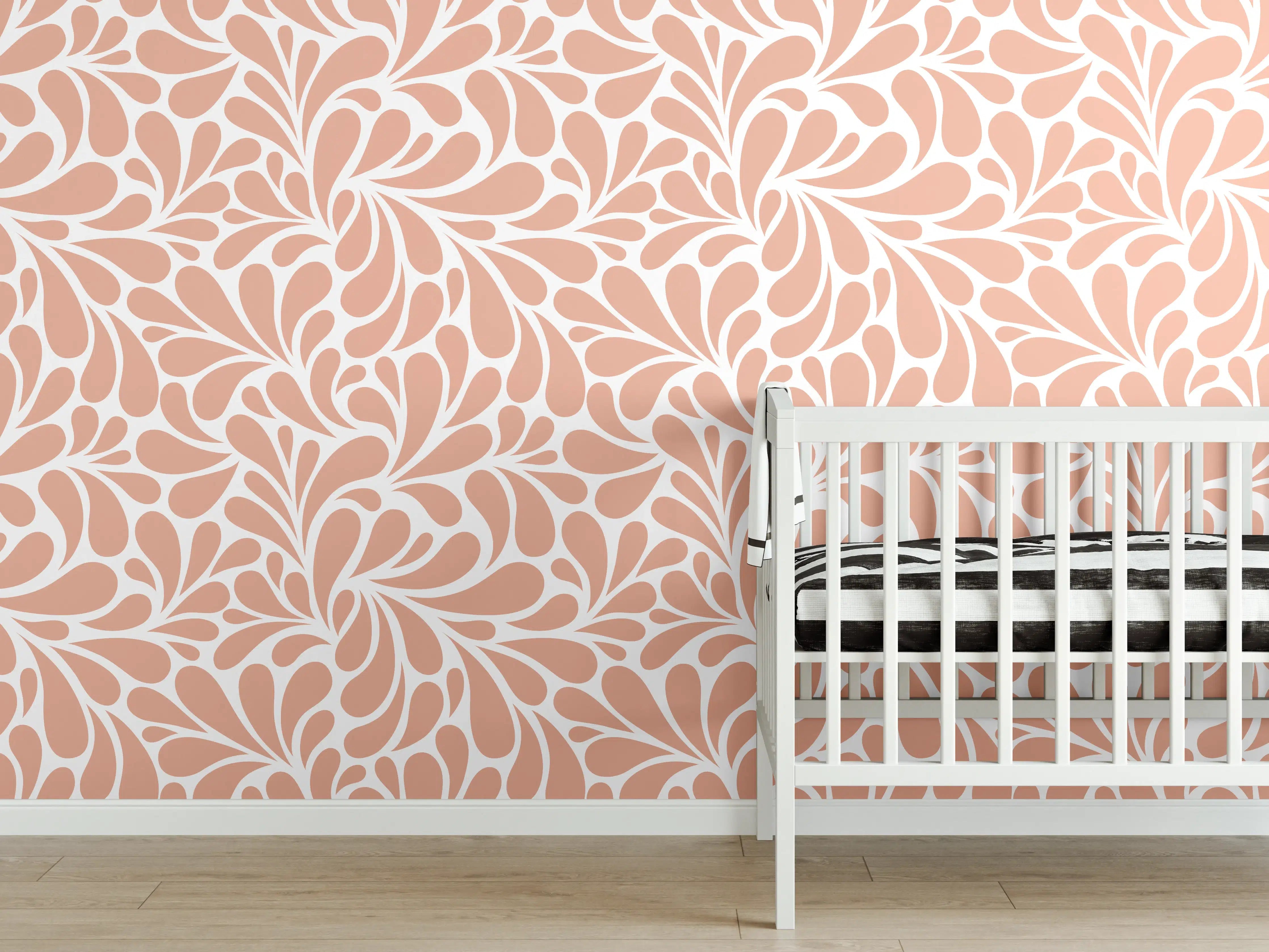 Babyzimmer Wandgestaltung - Heller Grauweiß-Ton mit feinen Musterdetails