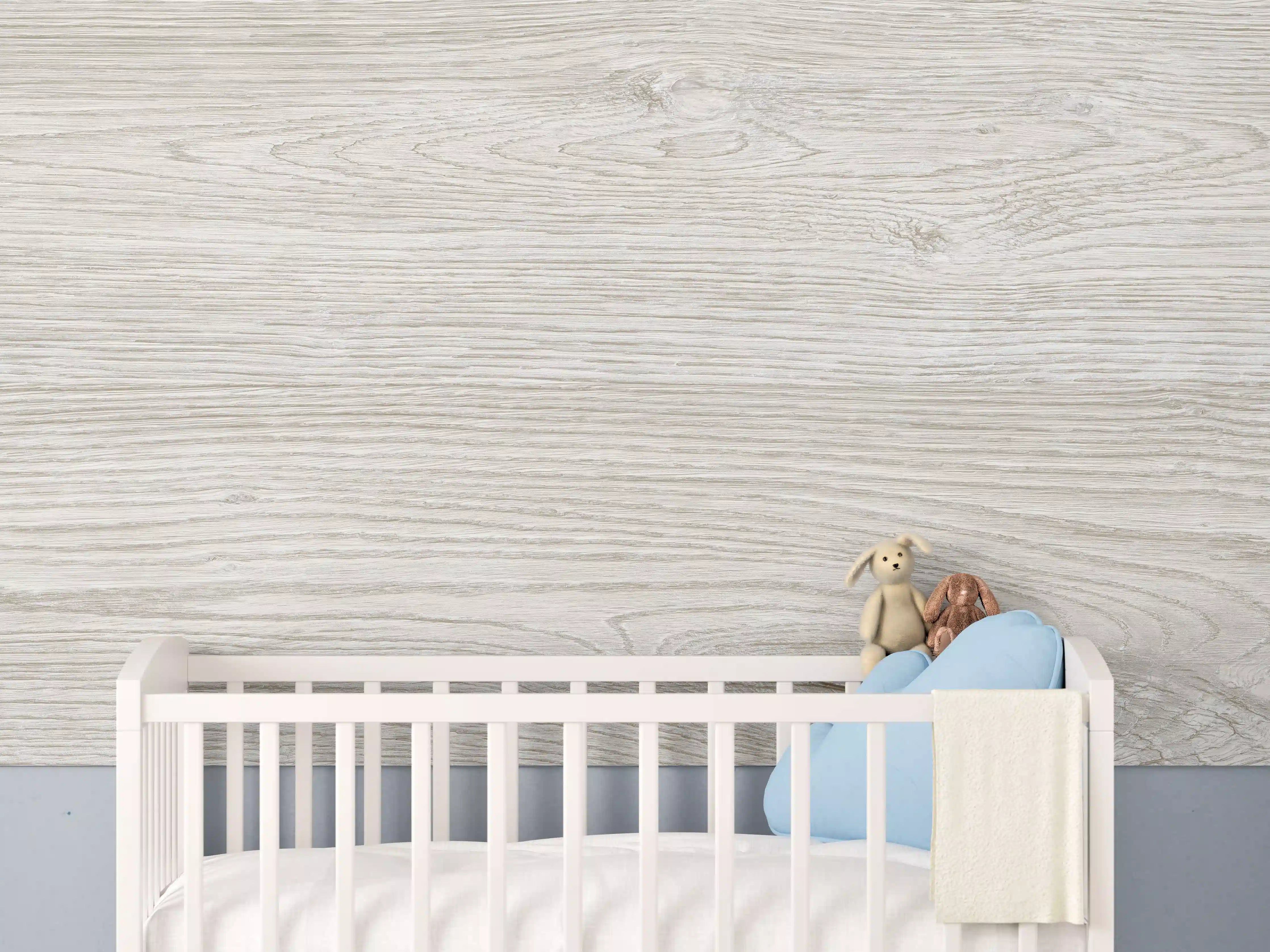 Babyzimmer Wandgestaltung - Helles Eichenholz