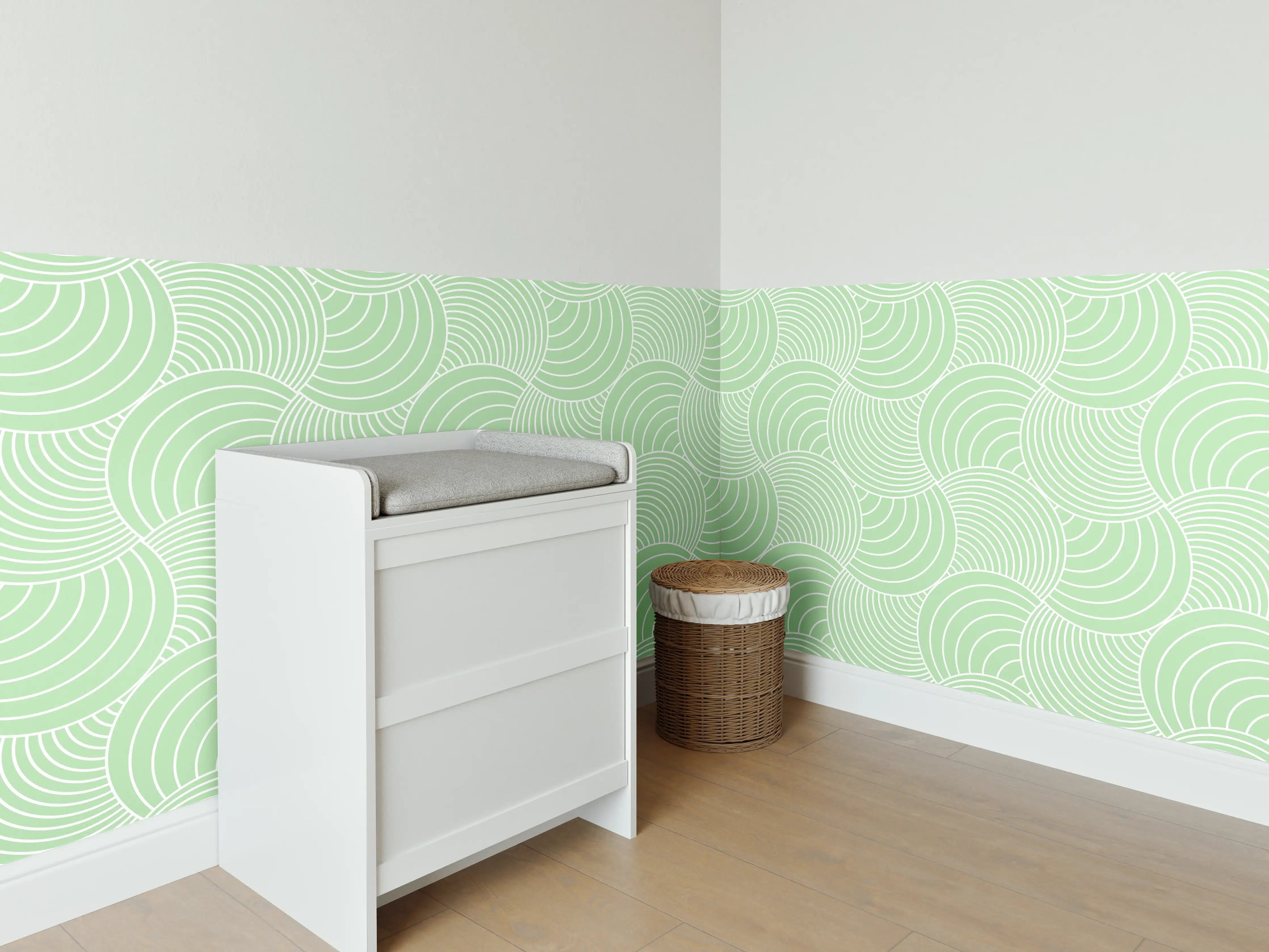 Babyzimmer Wandgestaltung - Helles Wellenmuster mit sanften Grüntönen