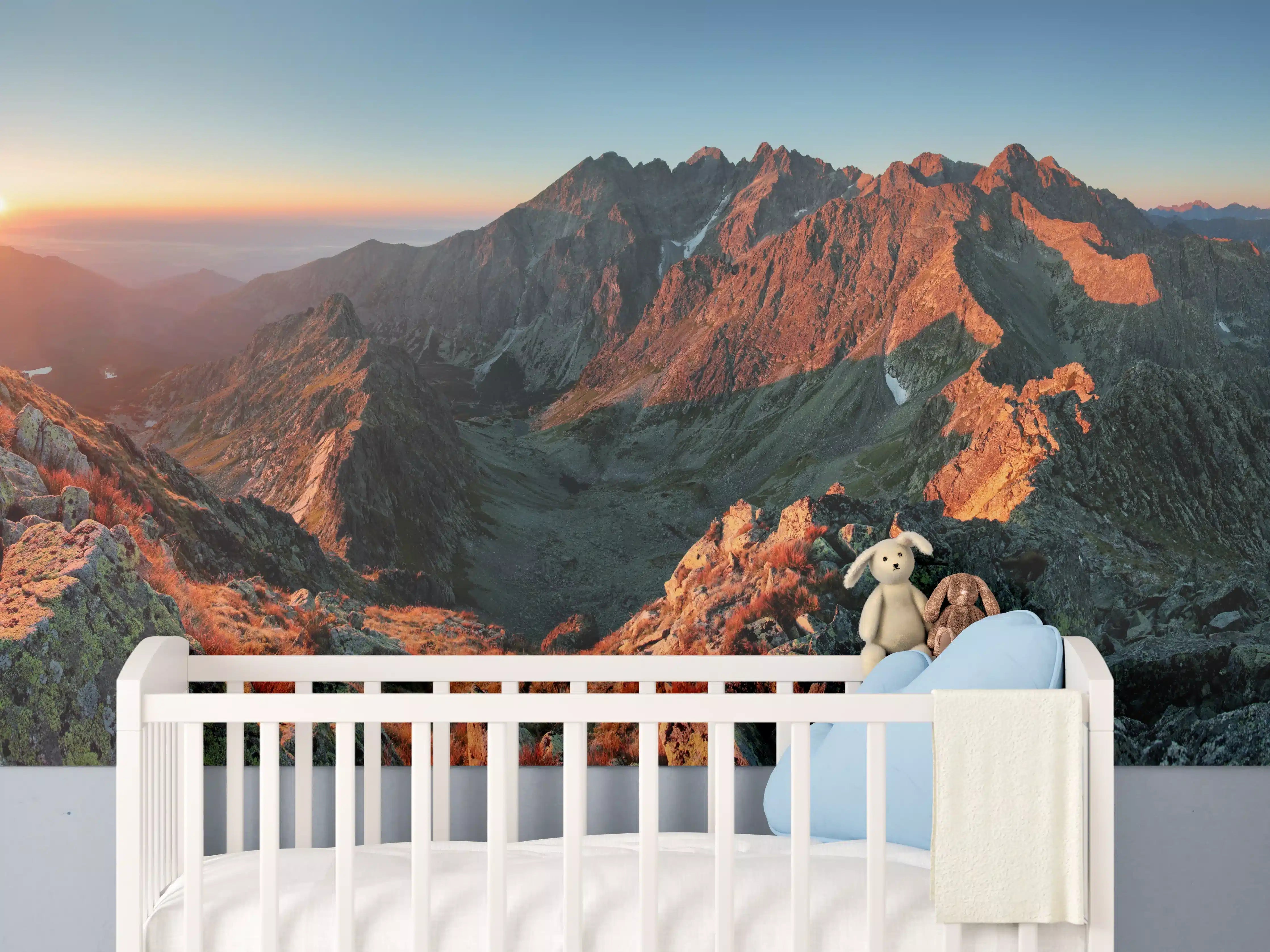 Babyzimmer Wandgestaltung - Herbstliche Berglandschaft