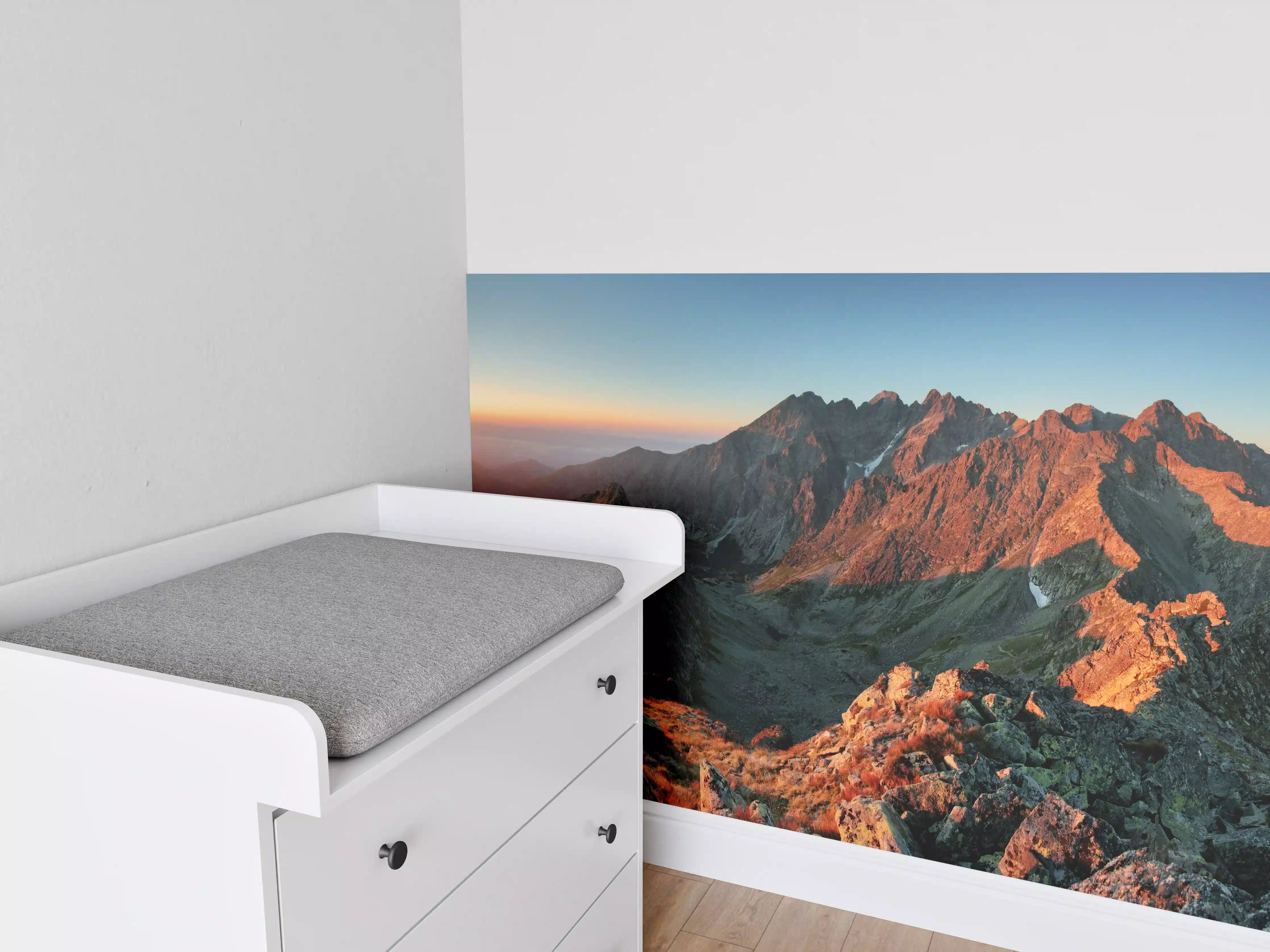 Babyzimmer Wandgestaltung - Herbstliche Berglandschaft