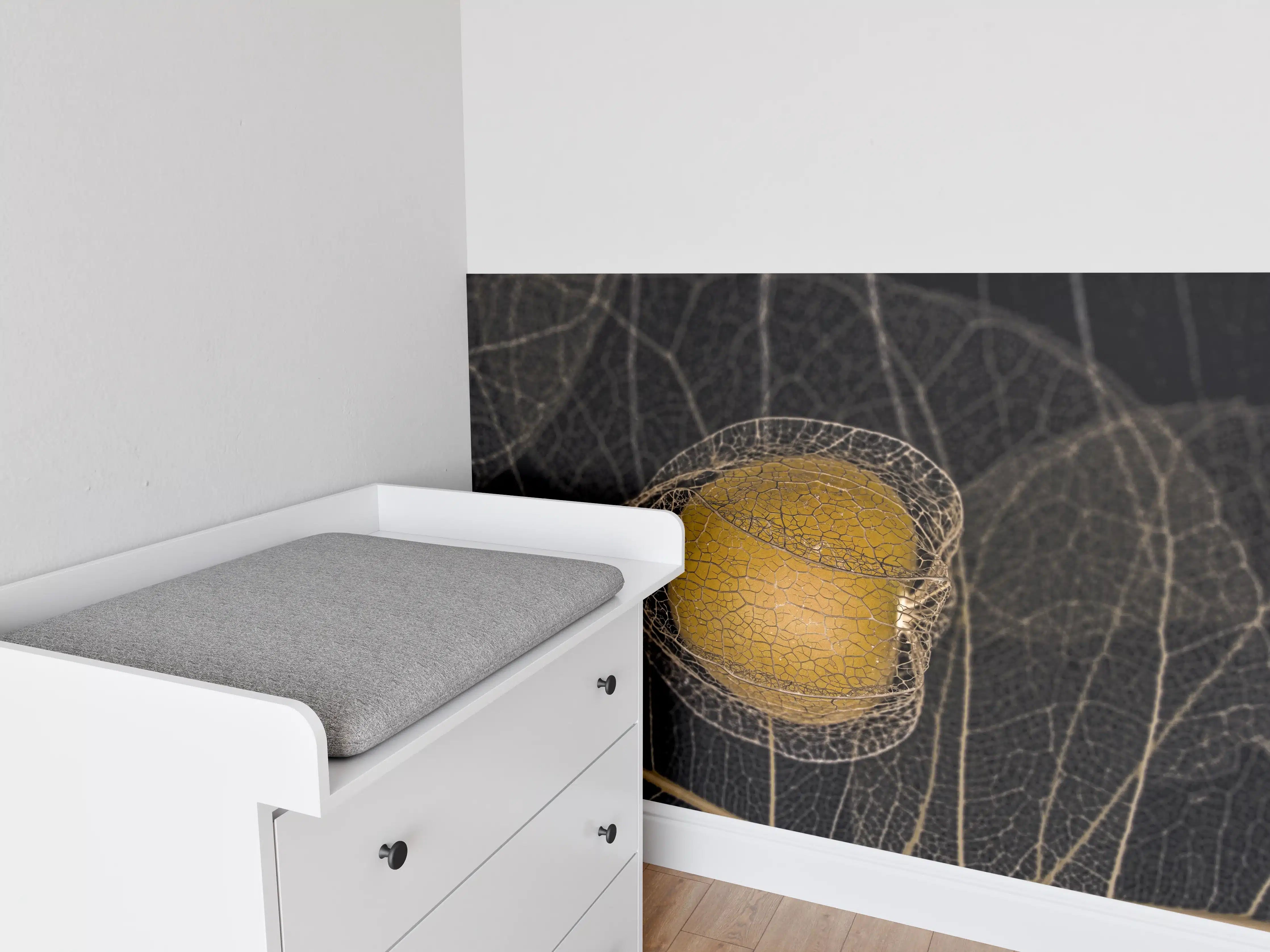 Babyzimmer Wandgestaltung - Herbstliches Blatt - Nahaufnahme
