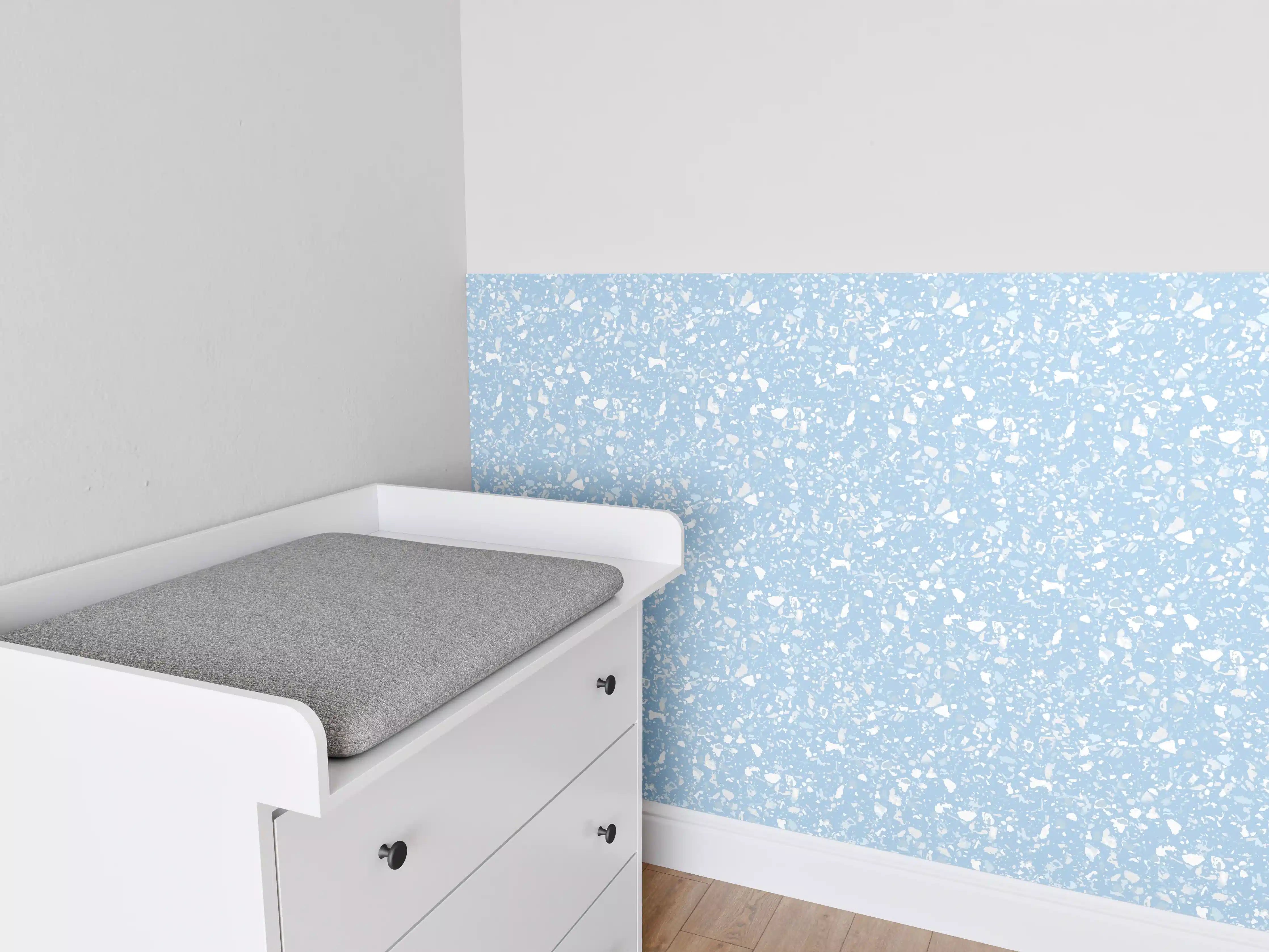 Babyzimmer Wandgestaltung - Himmelblauer Terrazzo-Boden