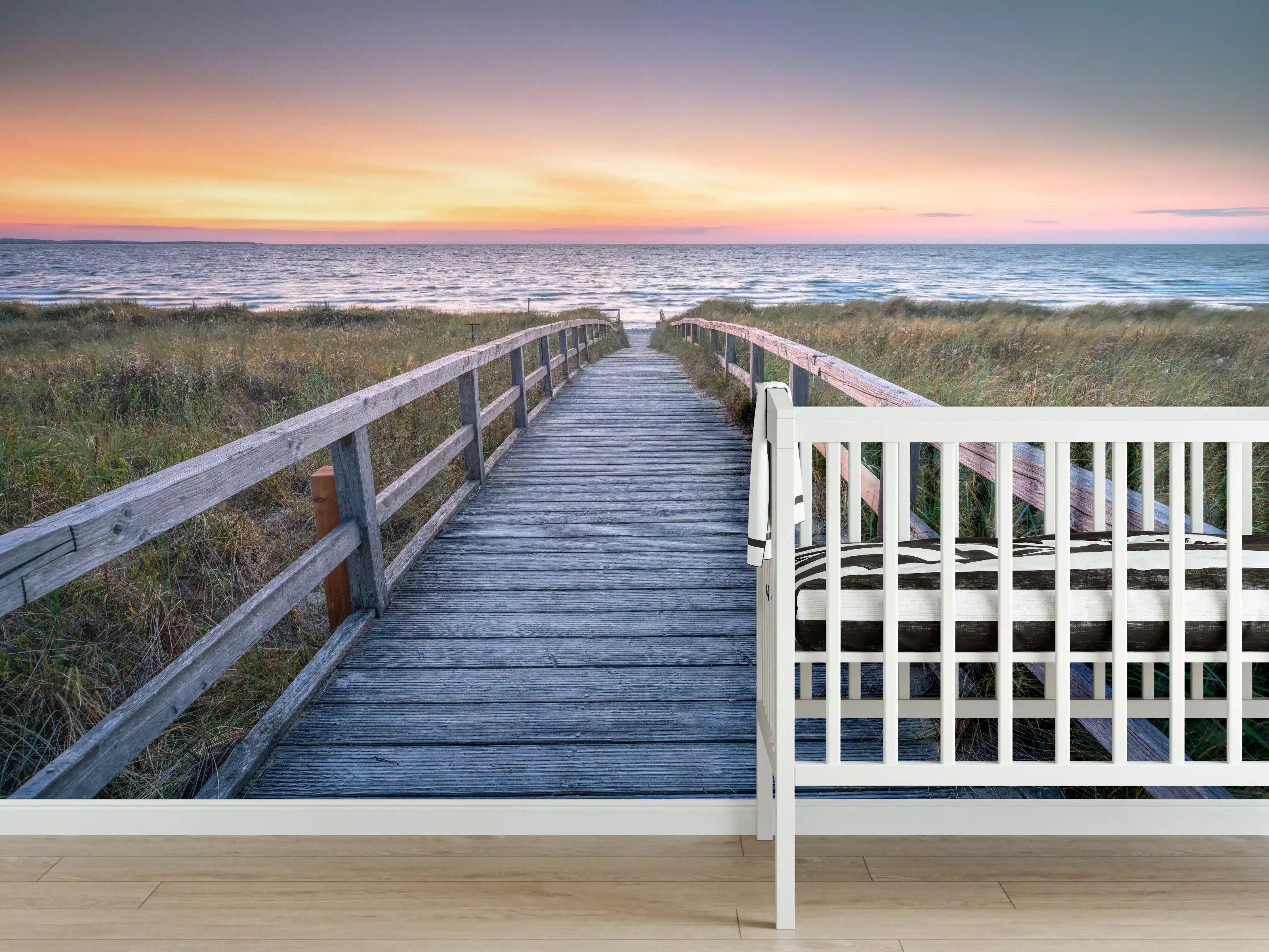 Babyzimmer Wandgestaltung - Holzsteg am Strand